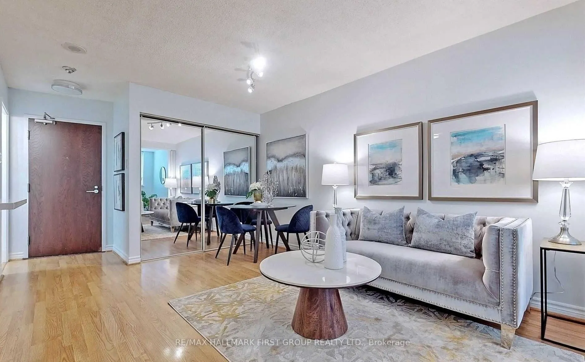 Photo 2 of Unit 1714, 1055 Bay Street, Toronto, Bay Street Corridor — HOMEH