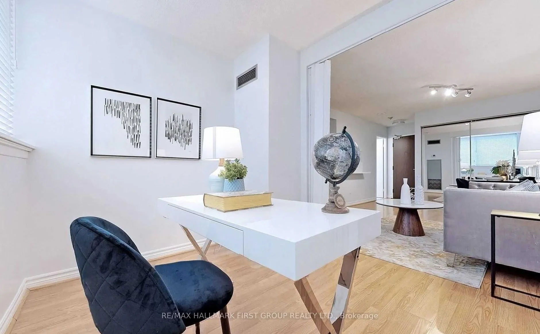 Photo 8 of Unit 1714, 1055 Bay Street, Toronto, Bay Street Corridor — HOMEH