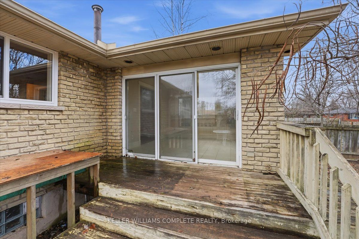 Photo 43 of 8165 Paddock Trail Drive, Niagara Falls, Ascot — HOMEH
