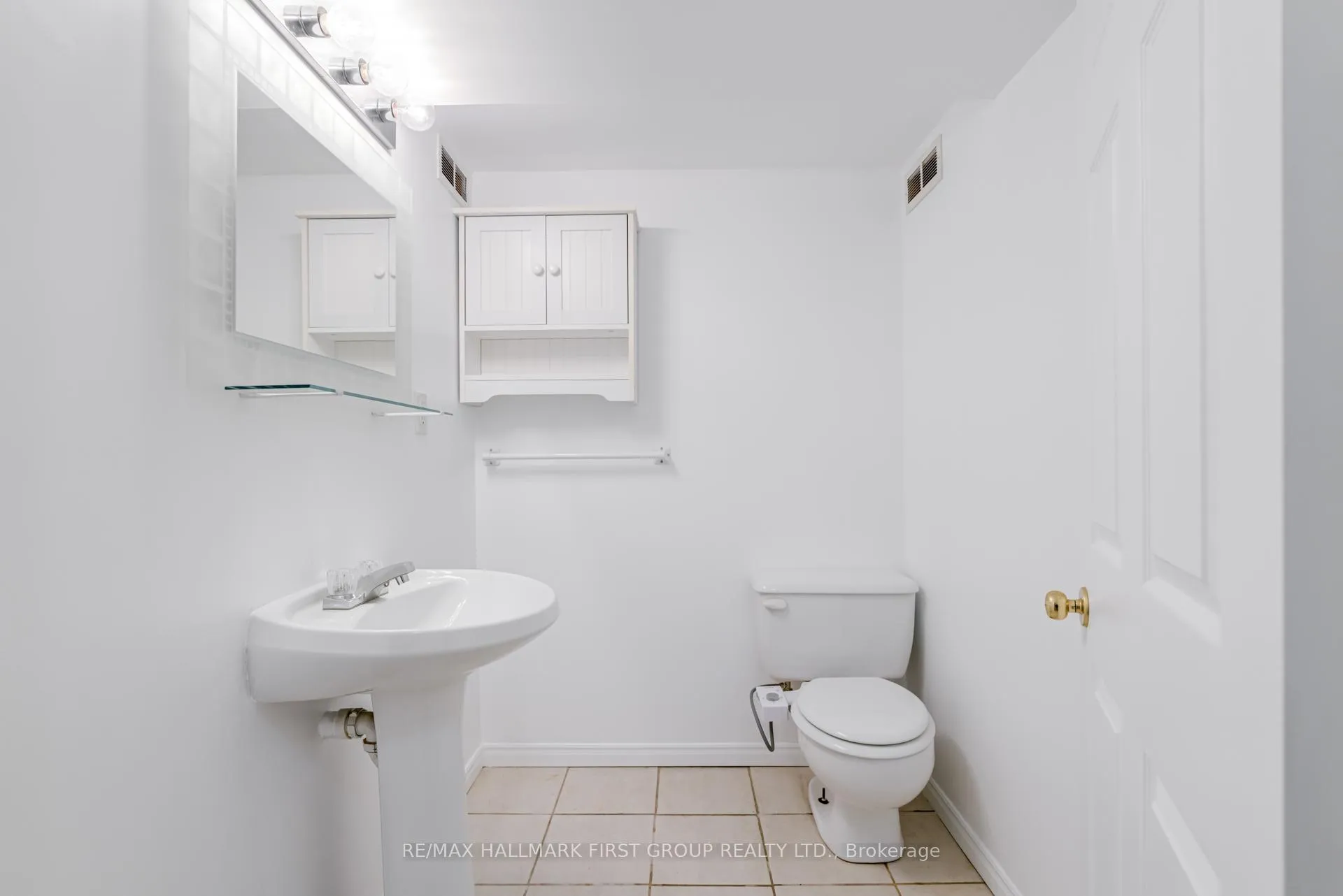 Photo 22 of 33 Sabbe Crescent, Ajax, Northwest Ajax — HOMEH