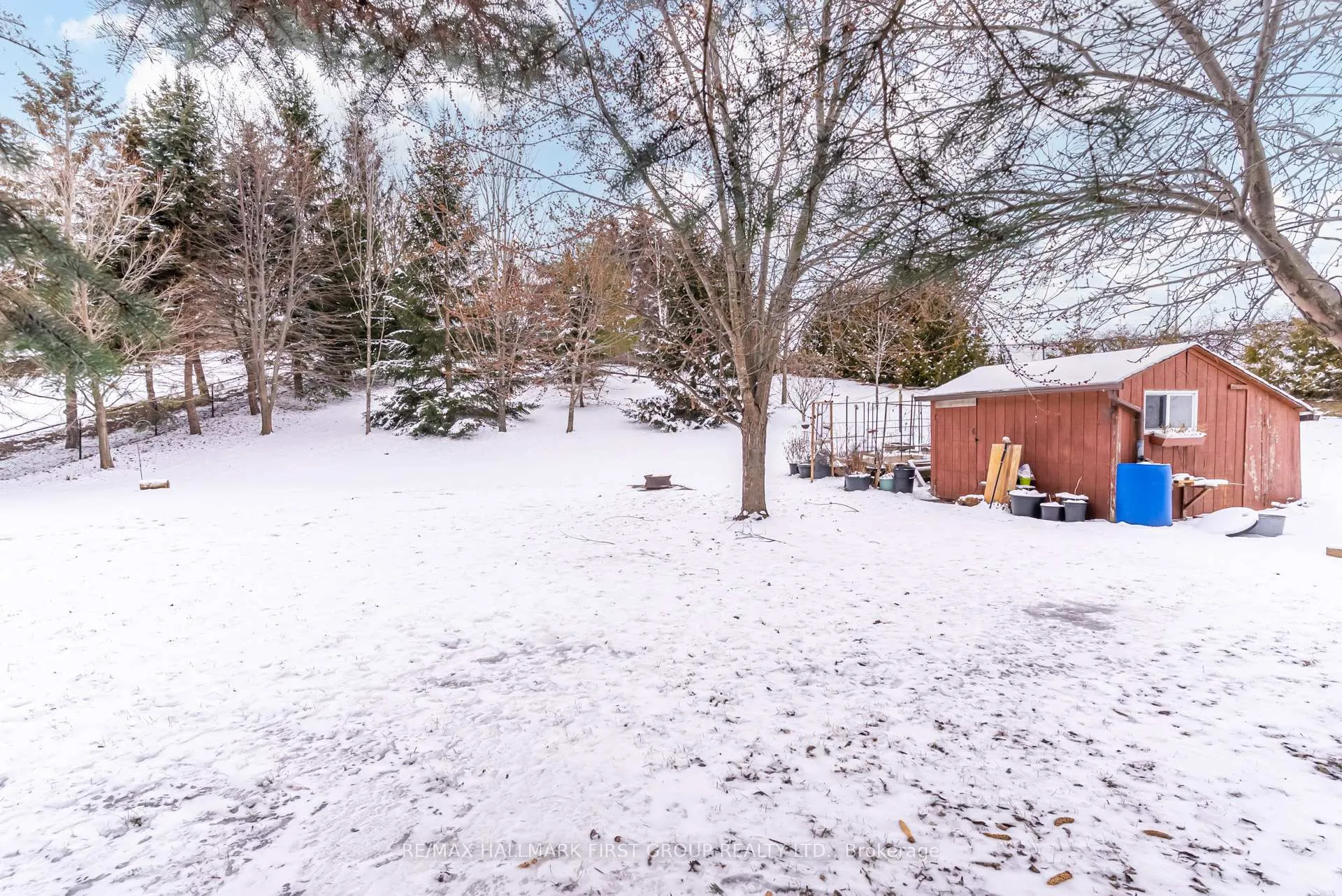 Photo 27 of 33 Sabbe Crescent, Ajax, Northwest Ajax — HOMEH