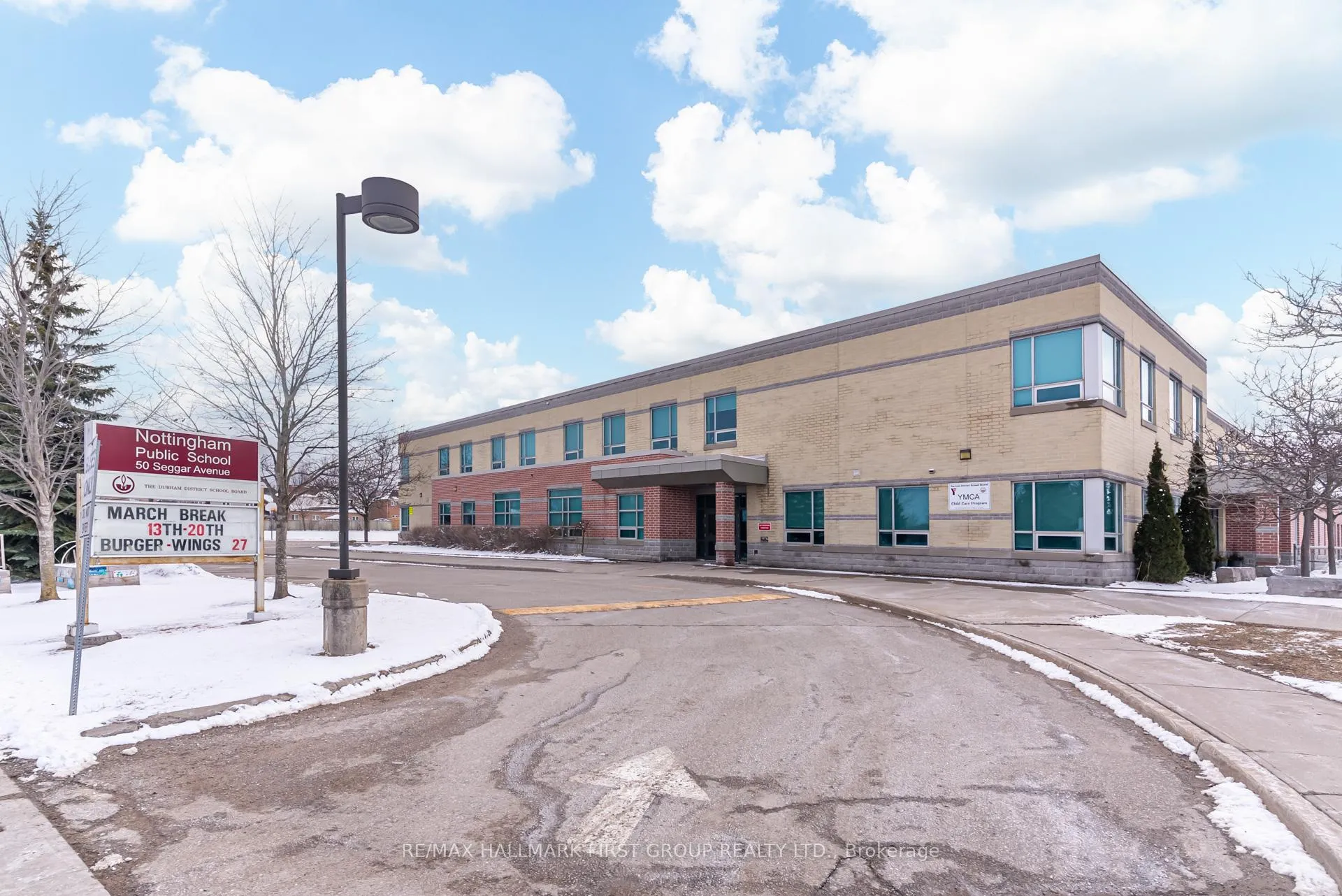 Photo 28 of 33 Sabbe Crescent, Ajax, Northwest Ajax — HOMEH