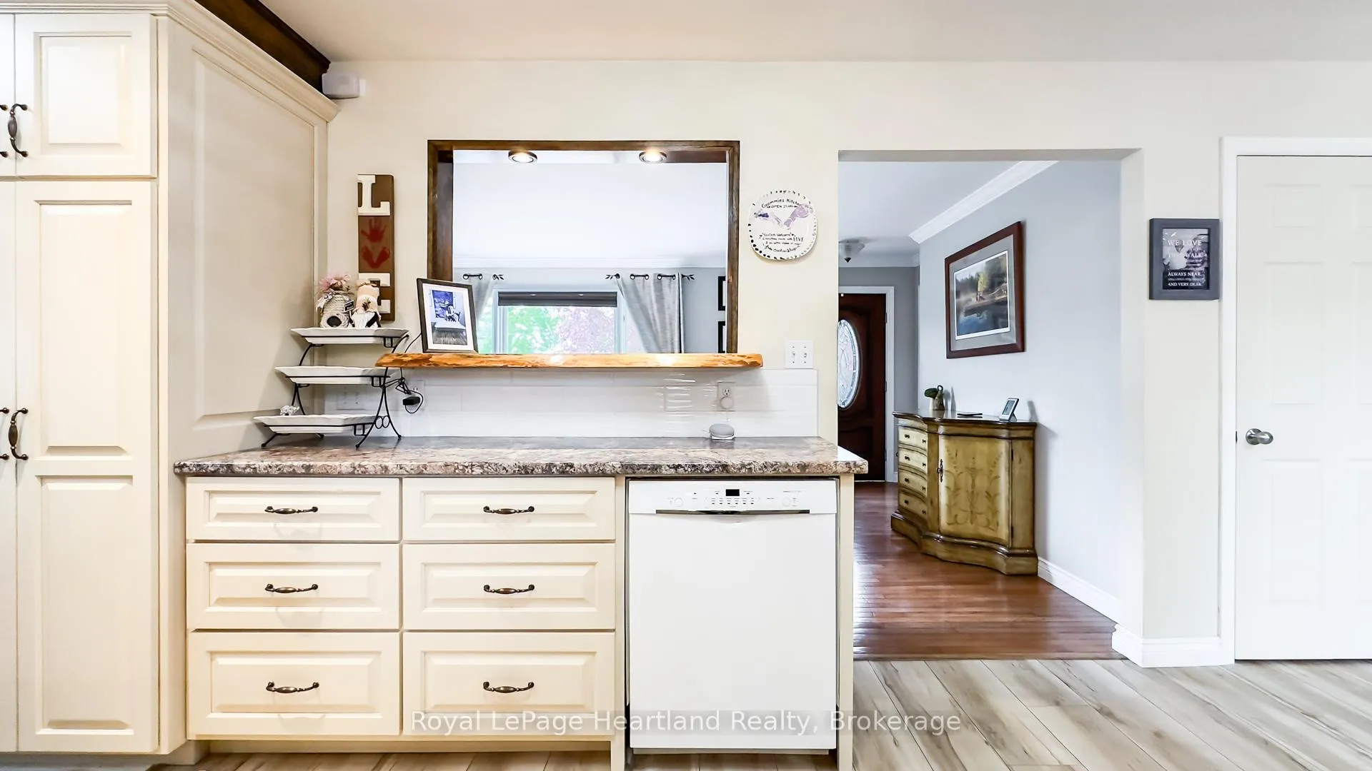 Photo 13 of 30 North Street, Huron East, Egmondville — HOMEH