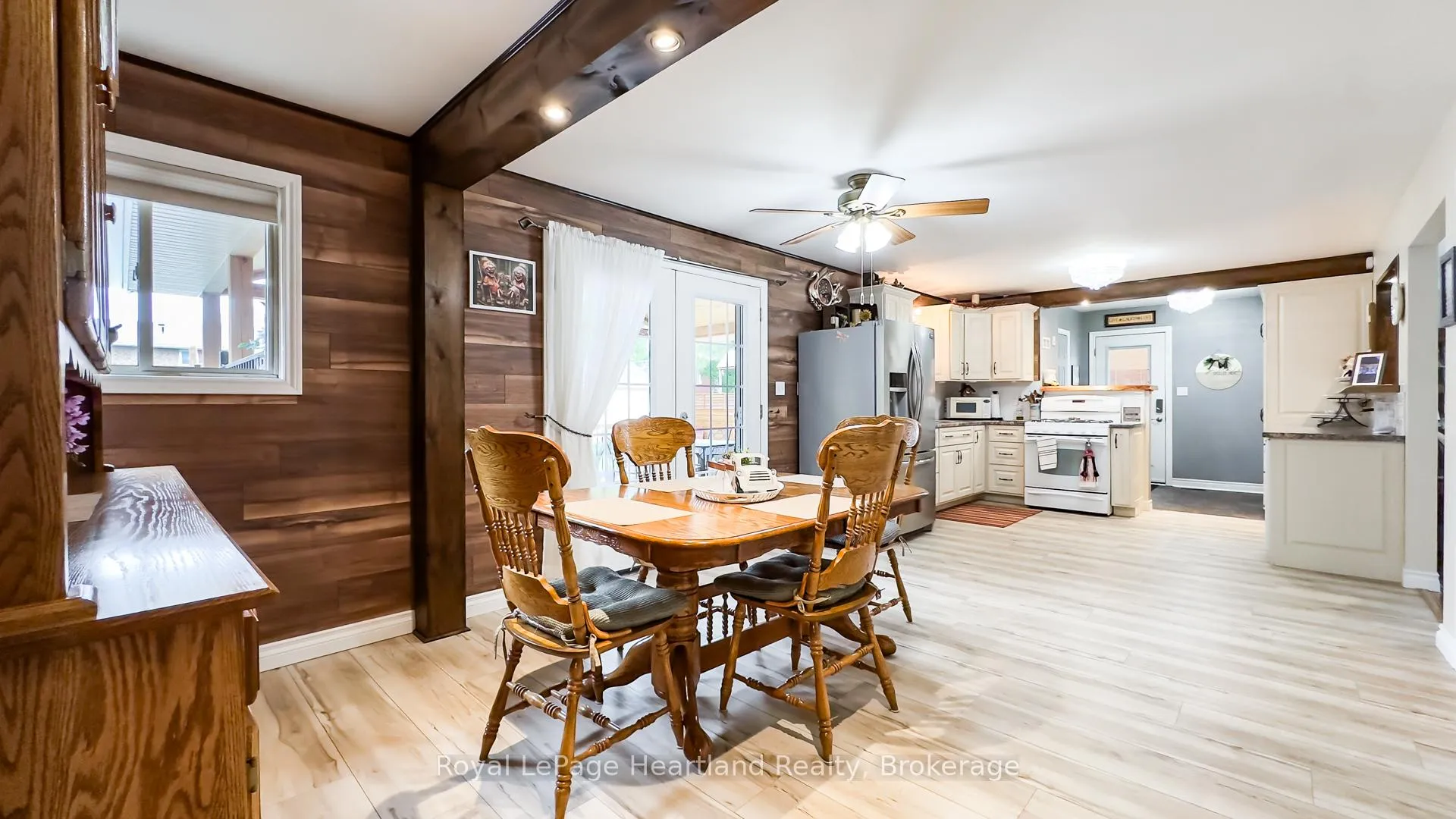Photo 15 of 30 North Street, Huron East, Egmondville — HOMEH