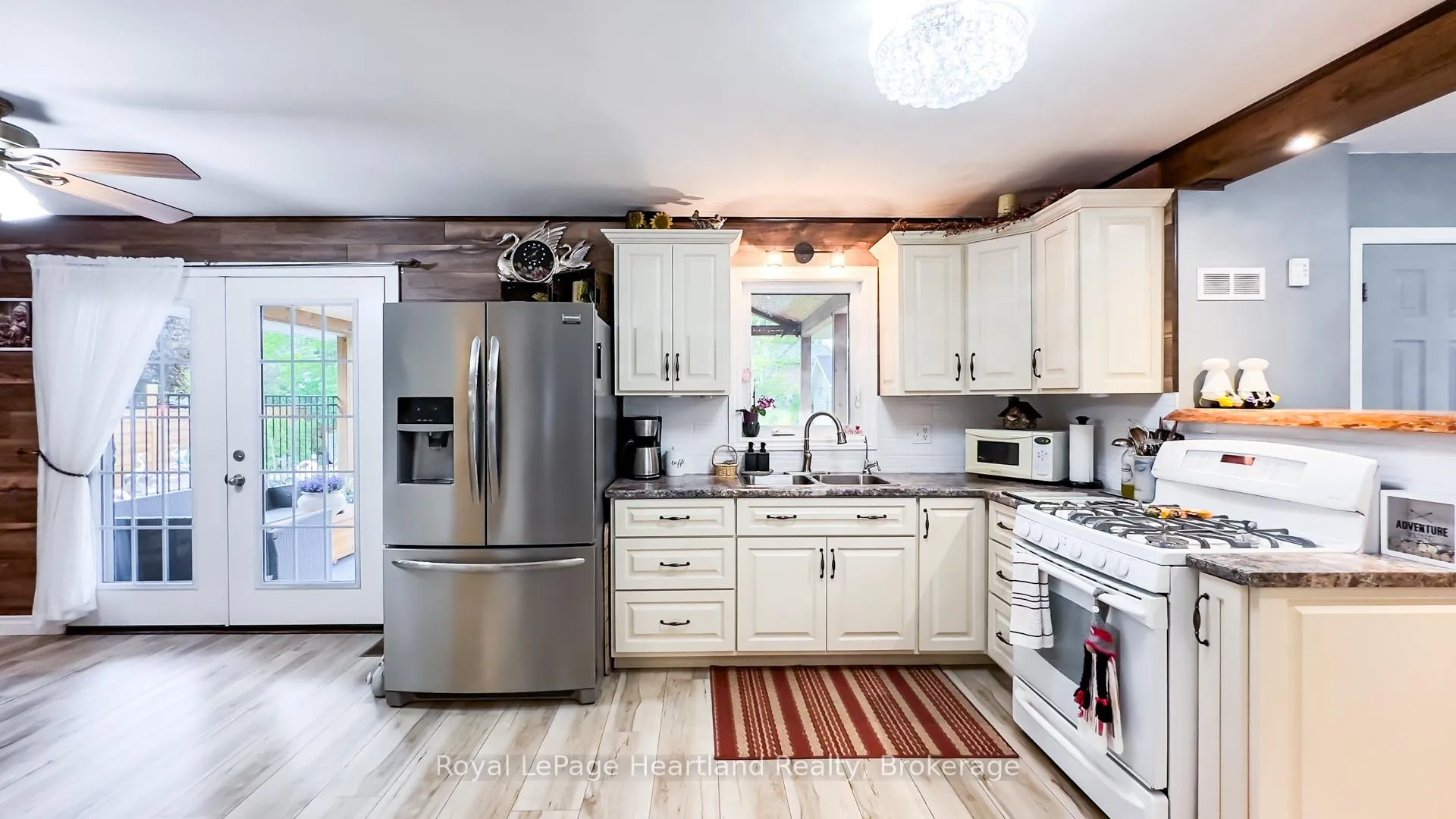 Photo 17 of 30 North Street, Huron East, Egmondville — HOMEH