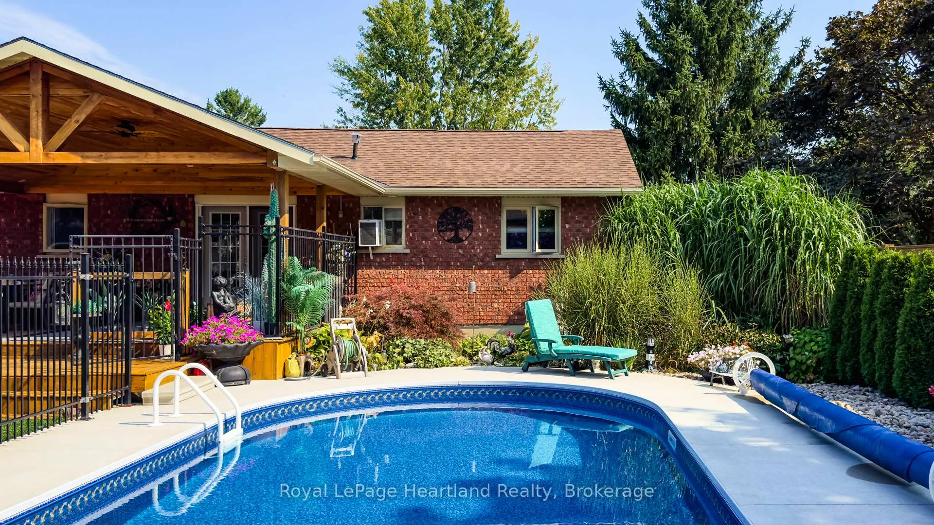 Photo 46 of 30 North Street, Huron East, Egmondville — HOMEH