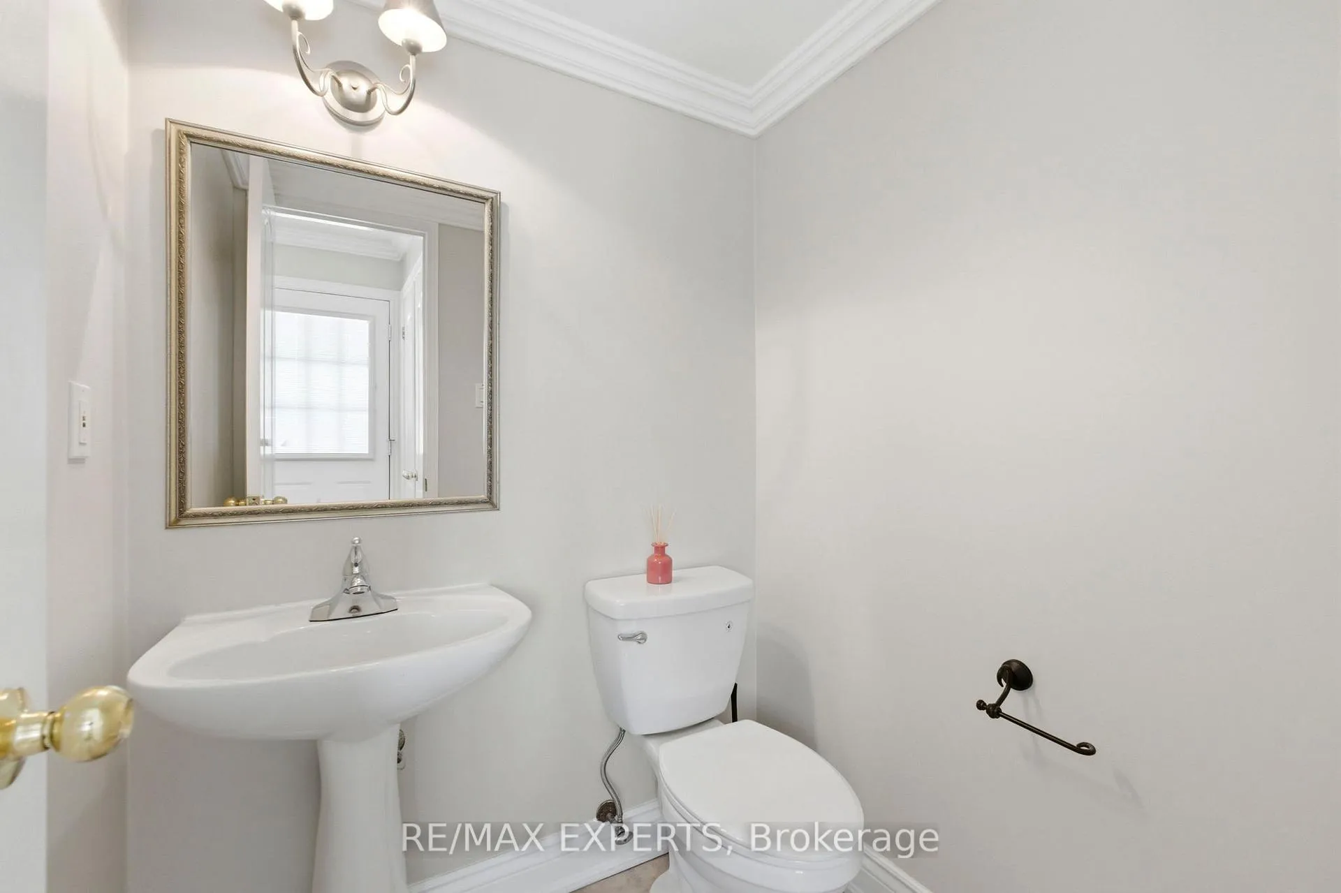 Photo 13 of 45 Forest Run Boulevard, Vaughan, Patterson — HOMEH