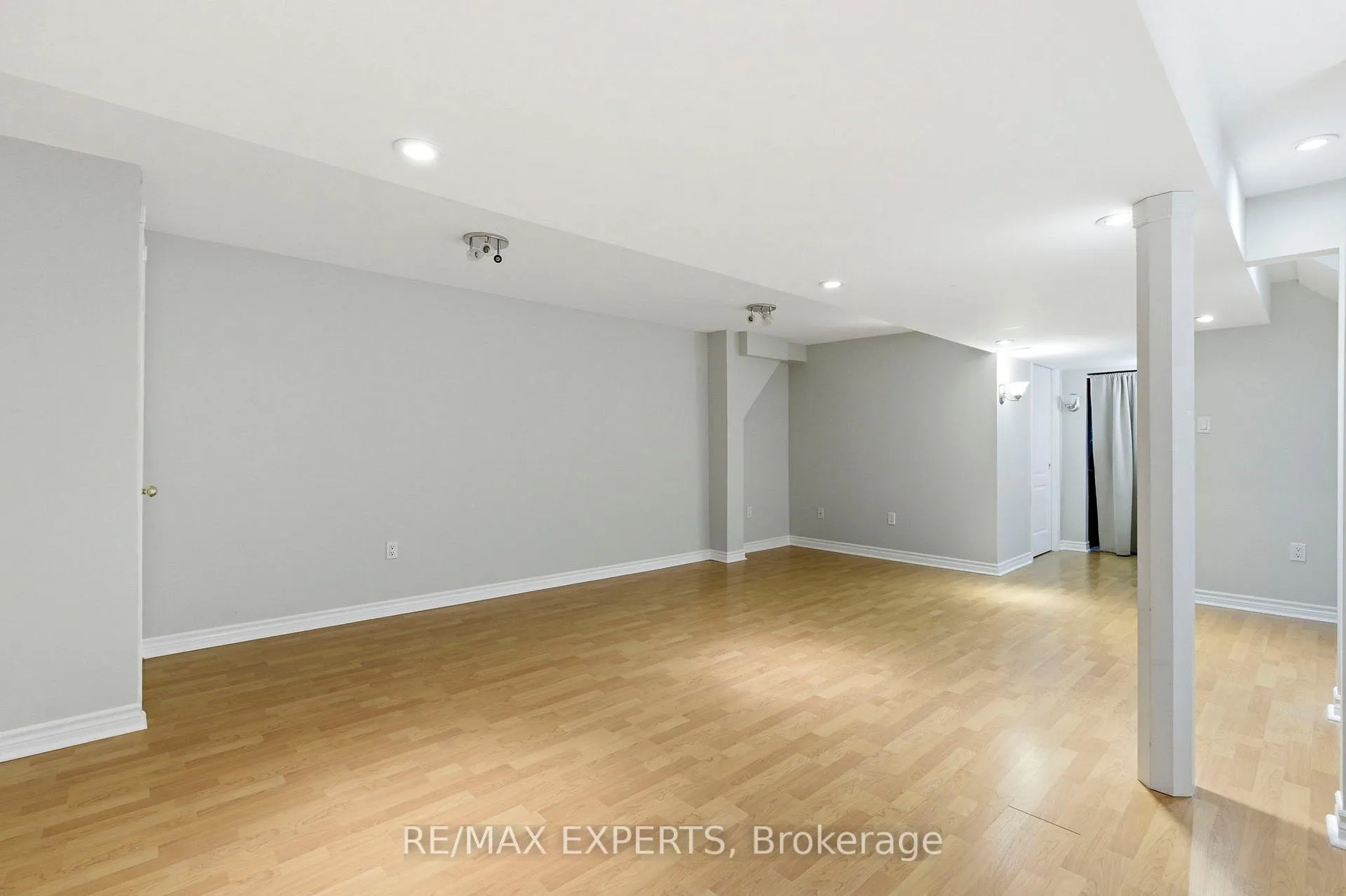 Photo 24 of 45 Forest Run Boulevard, Vaughan, Patterson — HOMEH