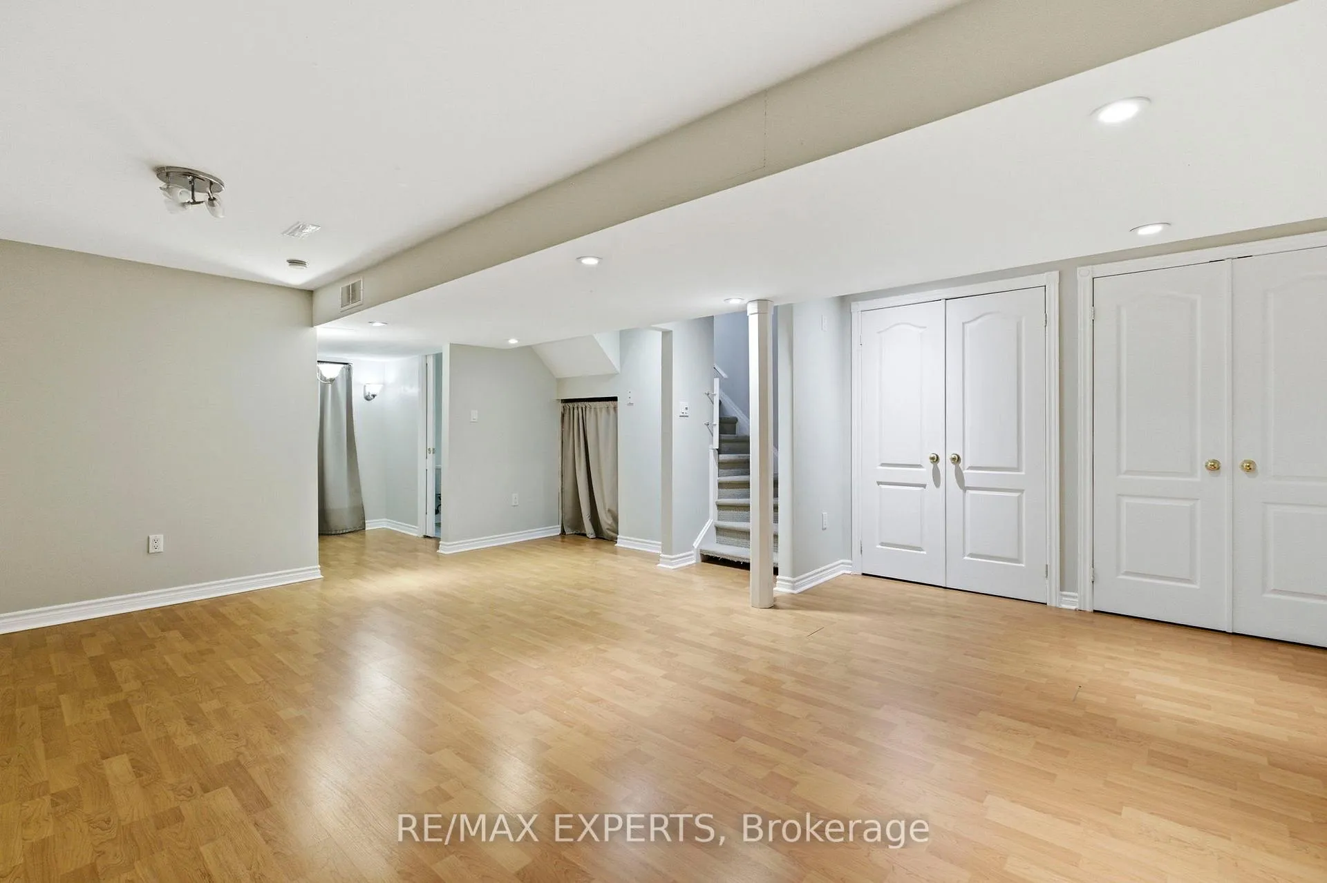 Photo 25 of 45 Forest Run Boulevard, Vaughan, Patterson — HOMEH