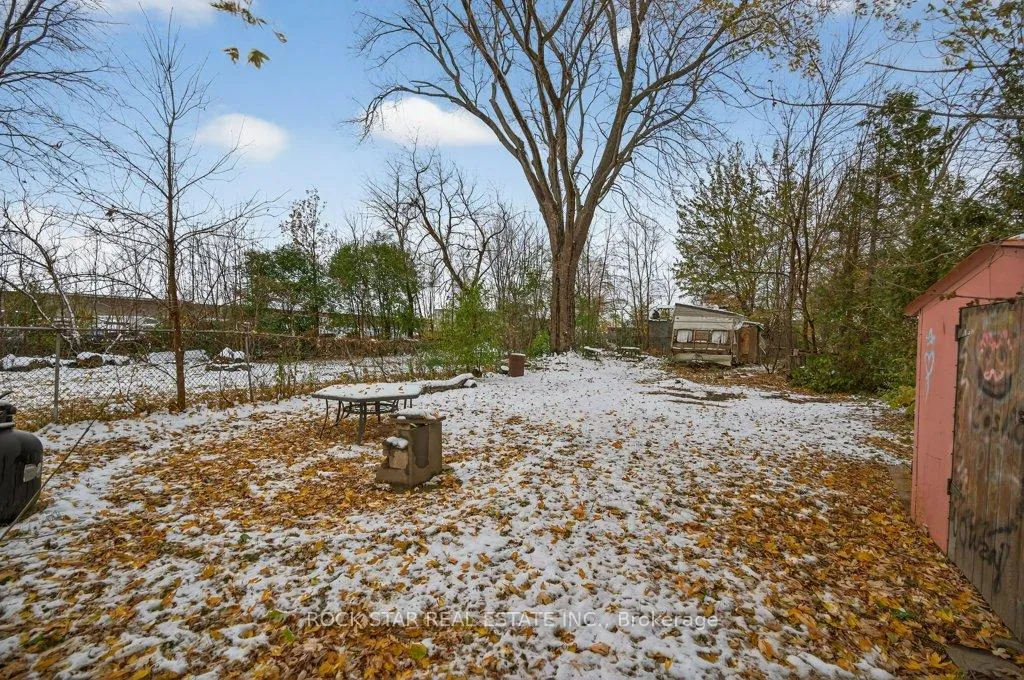 Photo 25 of 71 Teal Avenue, Hamilton, Lakeshore — HOMEH
