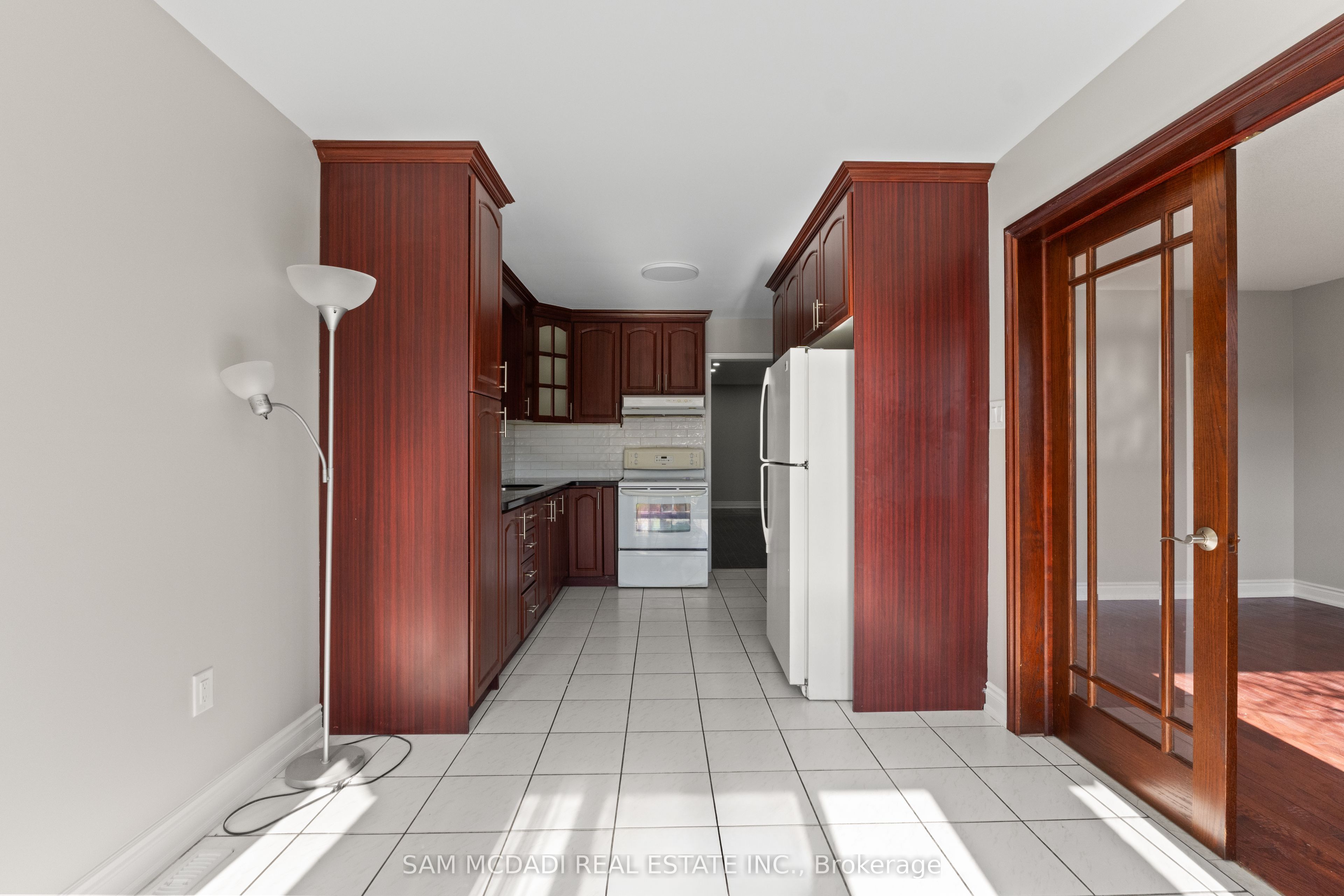 Photo 12 of 67 Blue Bonnet Drive, Brampton, Fletcher's Creek South — HOMEH