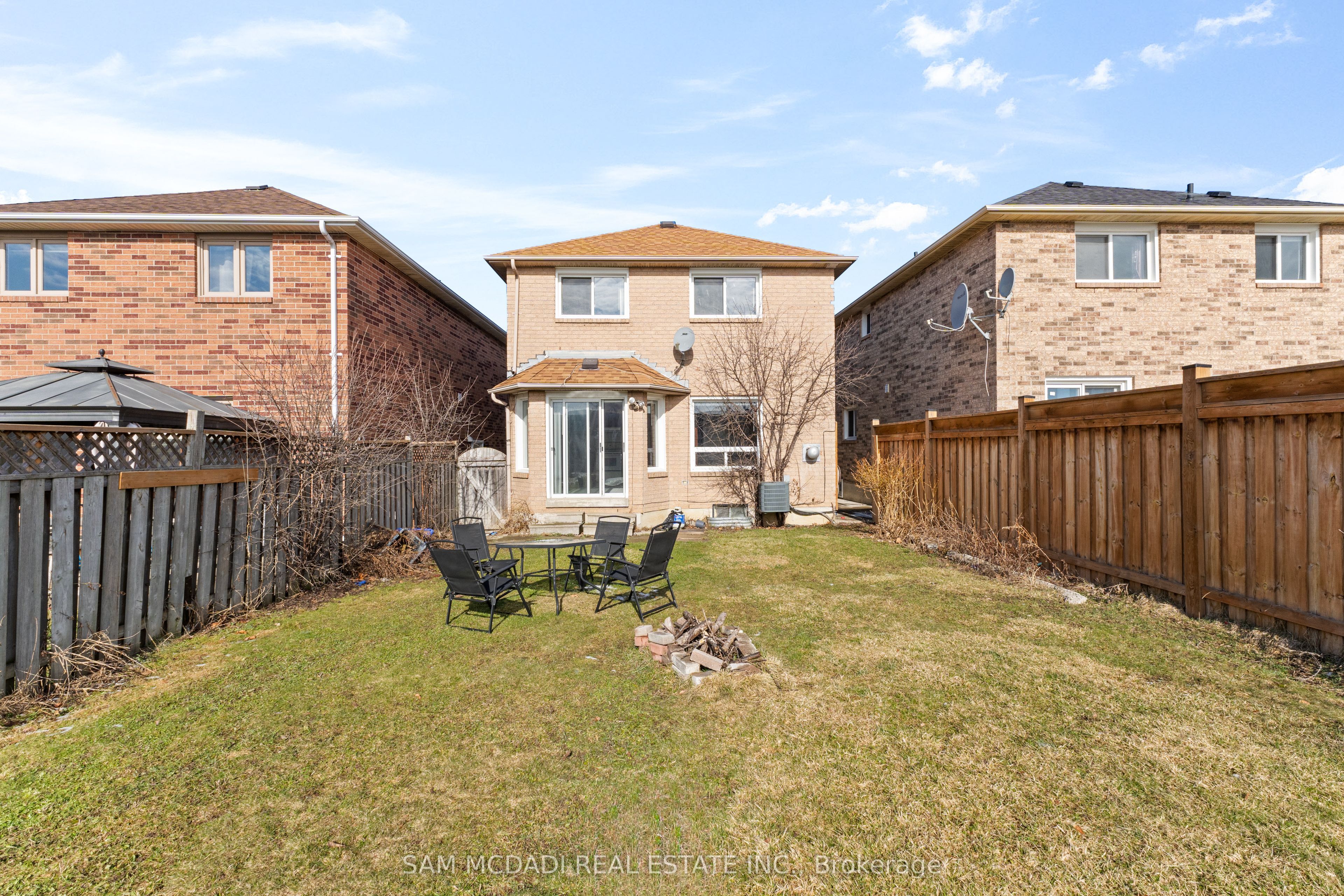 Photo 30 of 67 Blue Bonnet Drive, Brampton, Fletcher's Creek South — HOMEH