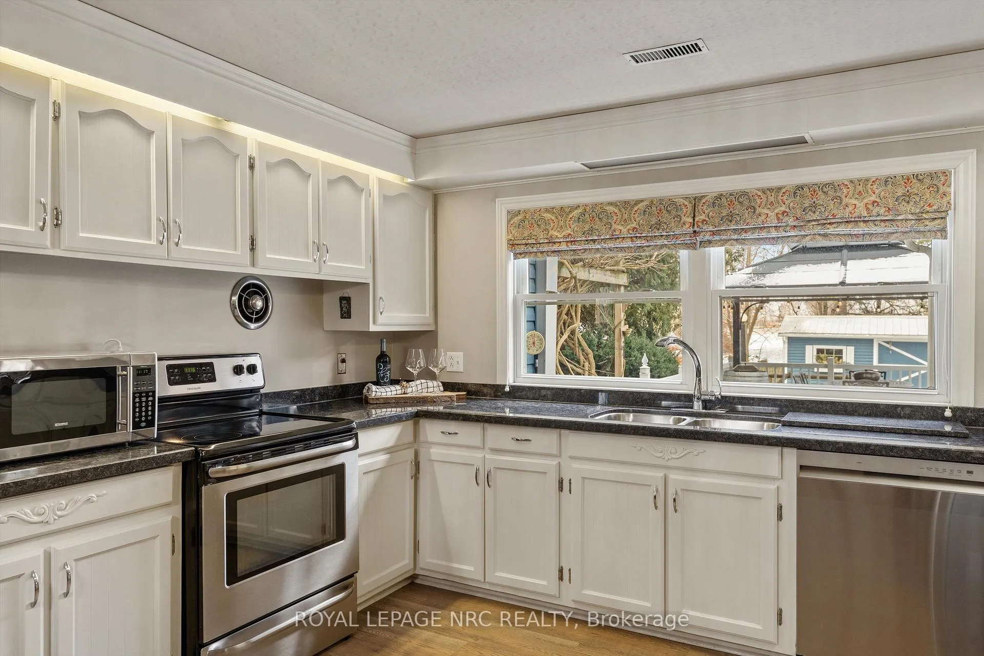 Photo 15 of 4320 Jordan Road, Lincoln, Lincoln-Jordan/Vineland — HOMEH