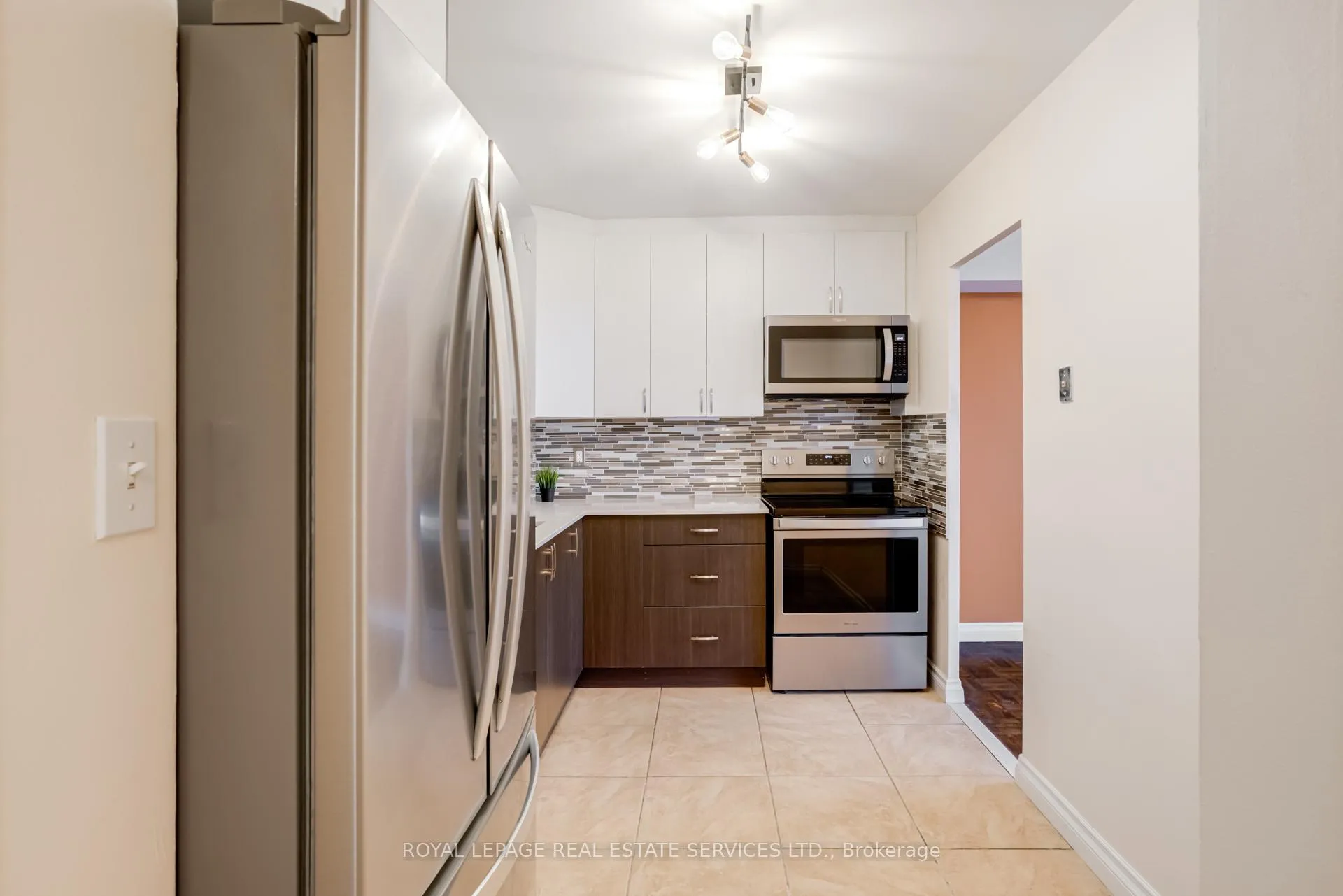 Photo 14 of Unit 1602, 5 Vicora Linkway, Toronto, Flemingdon Park — HOMEH