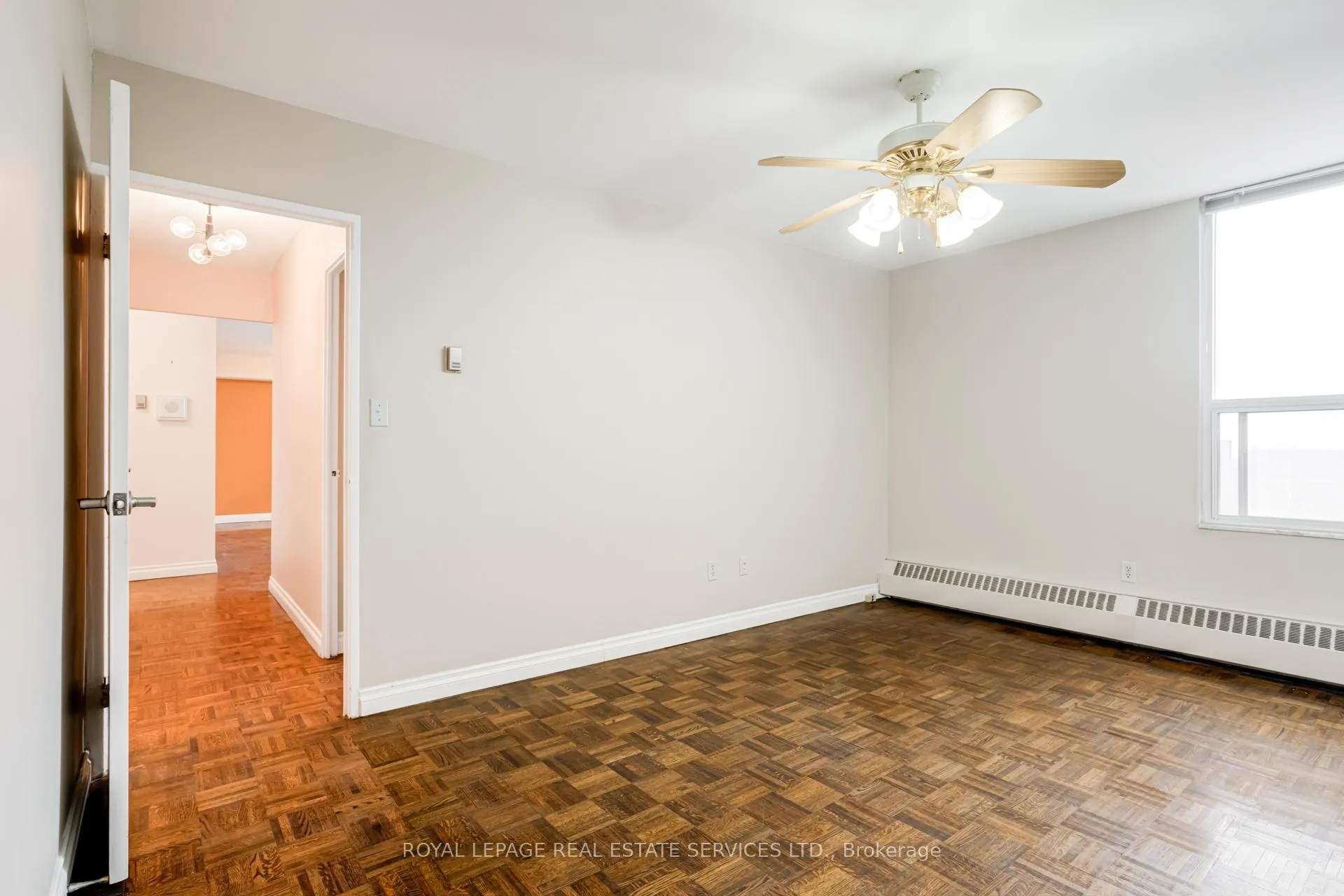 Photo 18 of Unit 1602, 5 Vicora Linkway, Toronto, Flemingdon Park — HOMEH