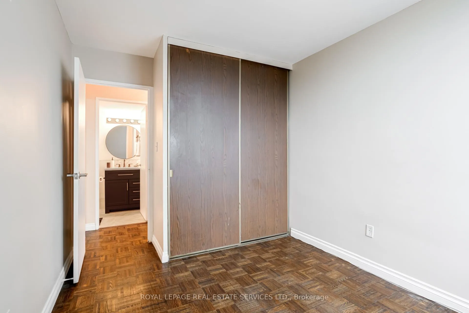 Photo 22 of Unit 1602, 5 Vicora Linkway, Toronto, Flemingdon Park — HOMEH
