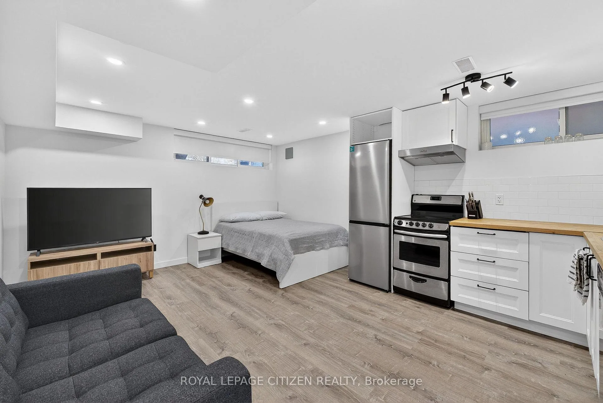 Photo 13 of Unit LOWER, 44 Prescott Avenue, Toronto, Weston-Pellam Park — HOMEH