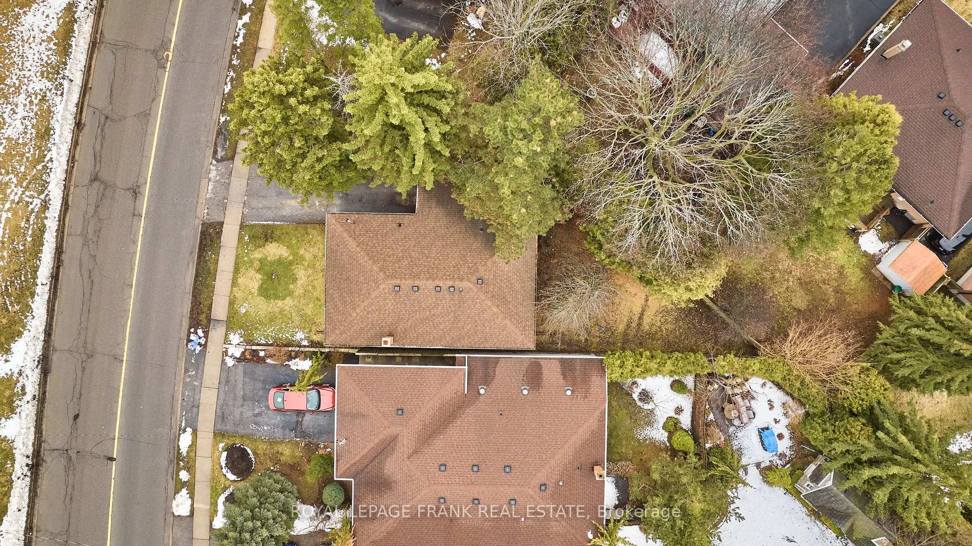 Photo 8 of 514 Park Road N, Oshawa, McLaughlin — HOMEH