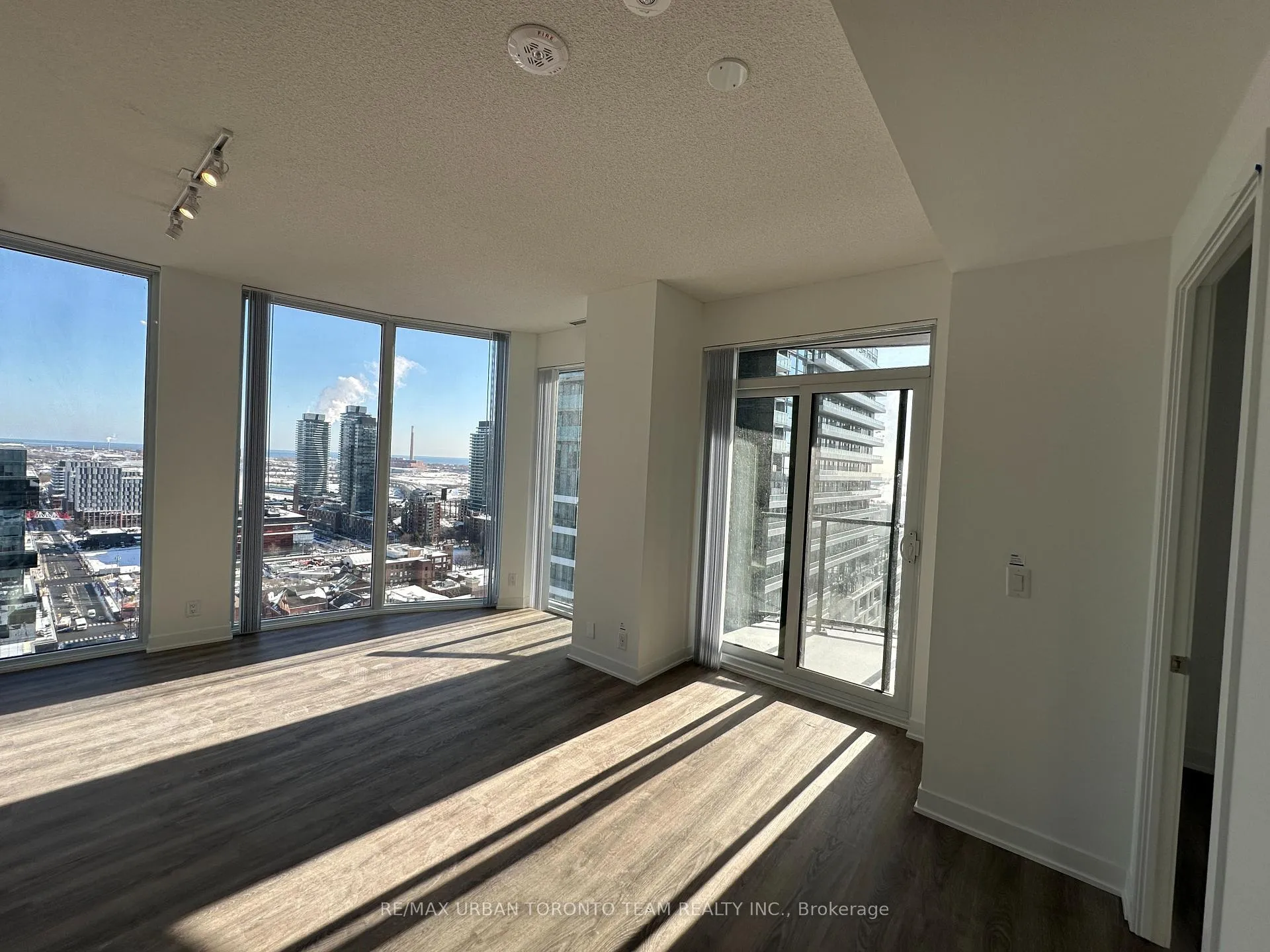 Photo 1 of Unit 2806, 180 Front Street E, Toronto, Moss Park — HOMEH
