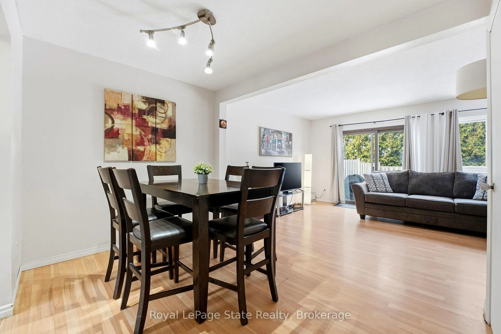 Photo 22 of Unit 41, 25 Garrow Drive, Hamilton, Gilkson — HOMEH