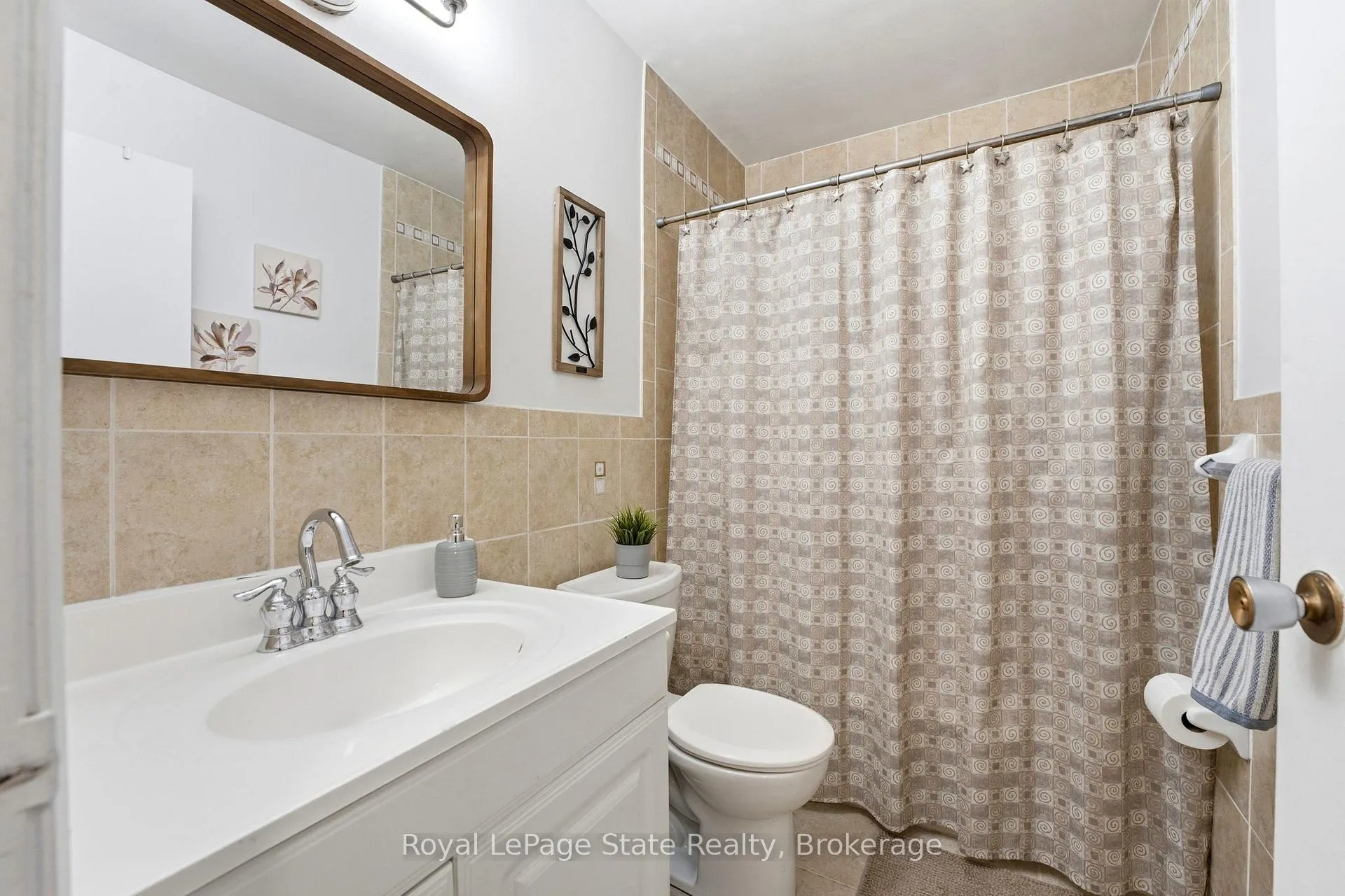 Photo 27 of Unit 41, 25 Garrow Drive, Hamilton, Gilkson — HOMEH