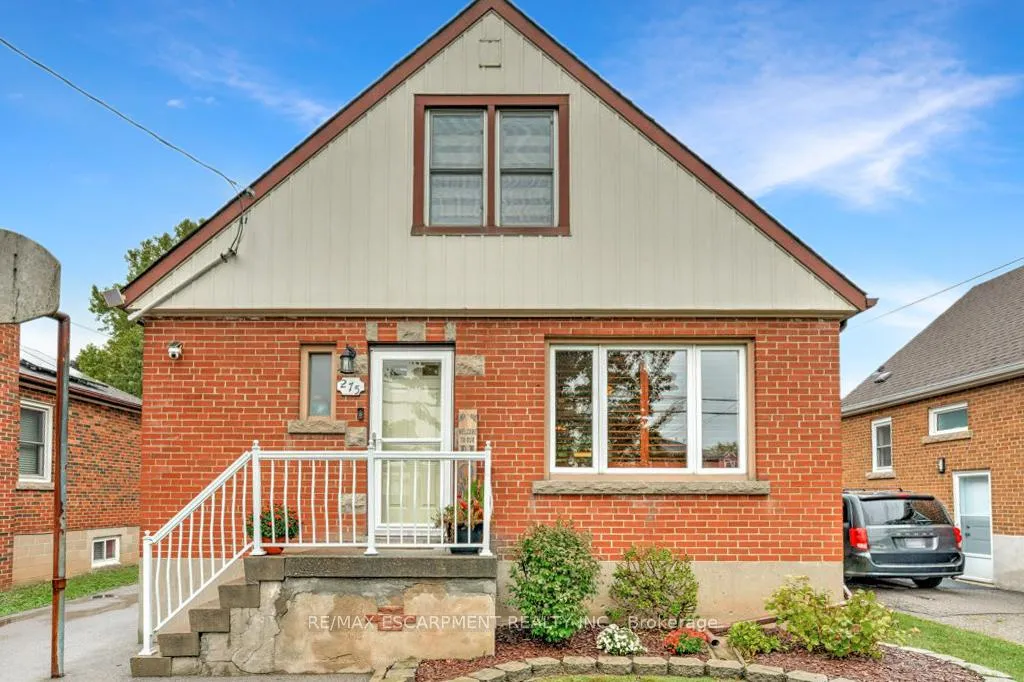 Photo 2 of 275 Montrose Avenue, Hamilton, Rosedale — HOMEH
