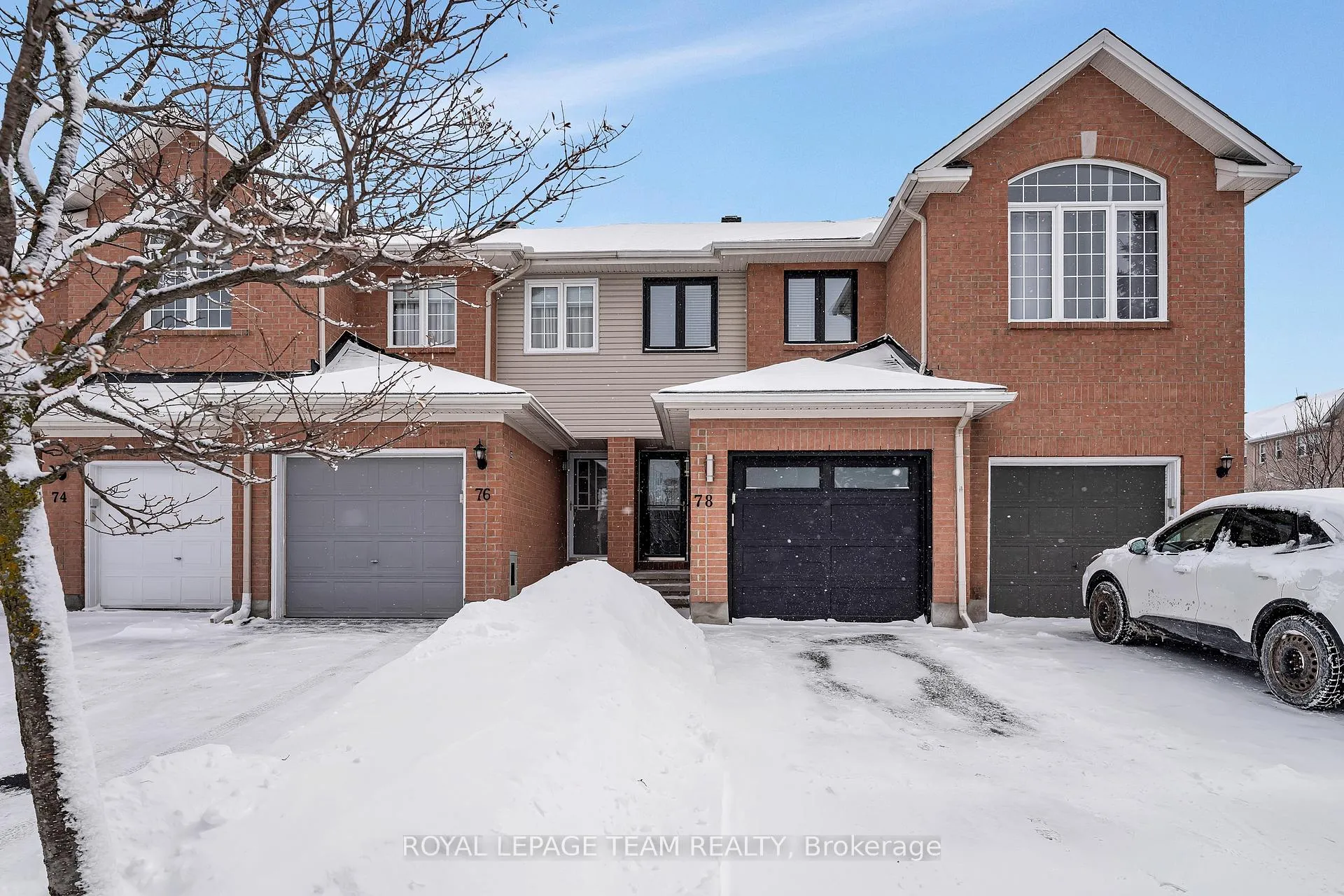 Photo 1 of 78 Grammercy Parkway, Ottawa, Central Park — HOMEH