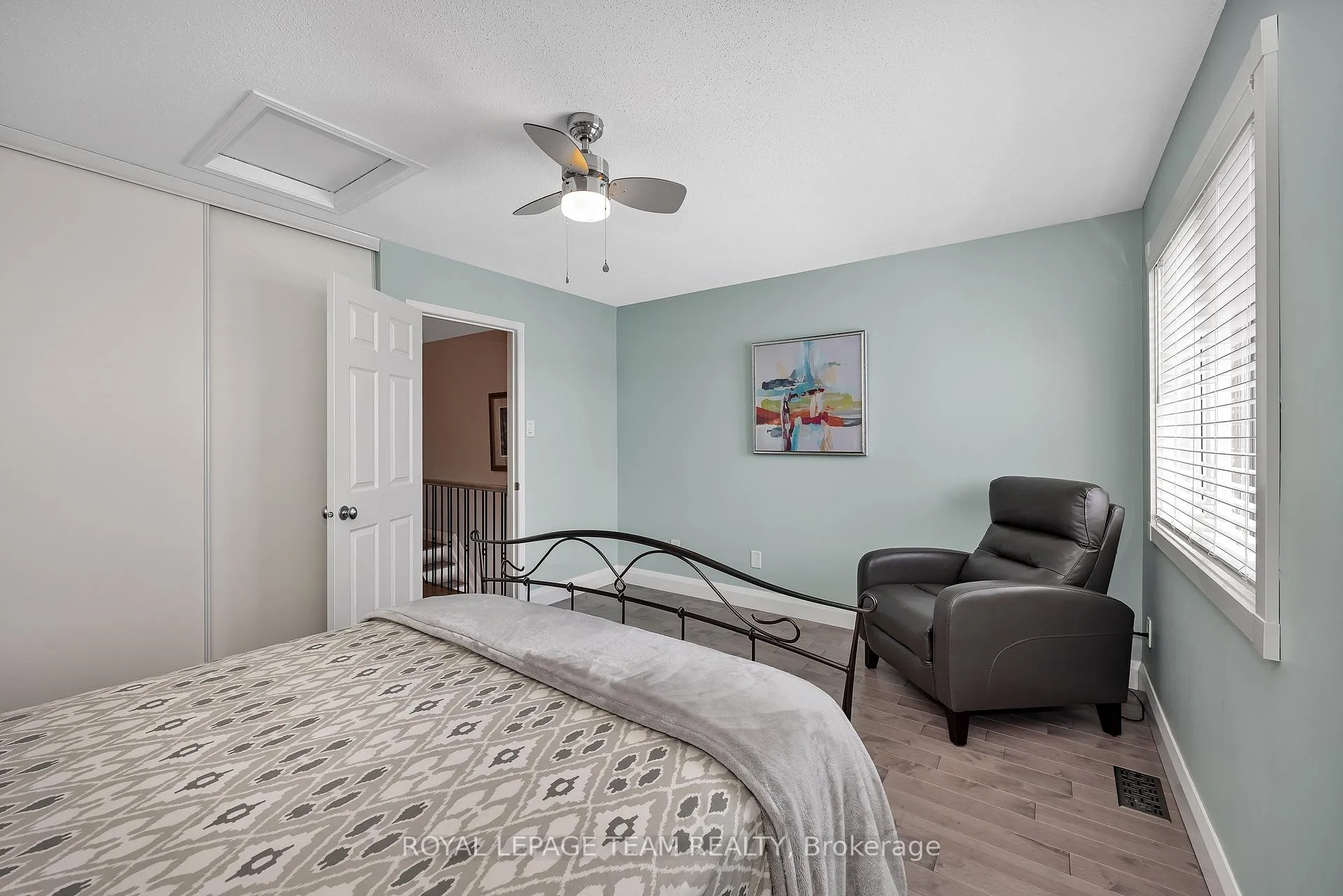 Photo 17 of 78 Grammercy Parkway, Ottawa, Central Park — HOMEH