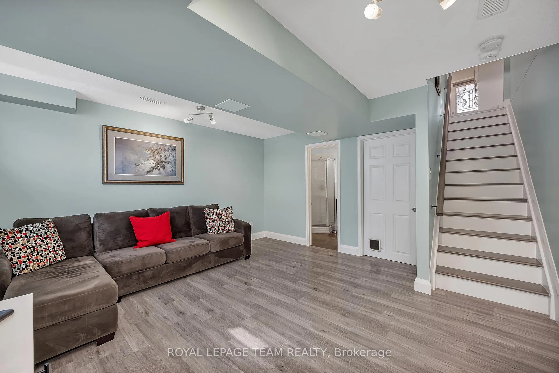 Photo 18 of 78 Grammercy Parkway, Ottawa, Central Park — HOMEH