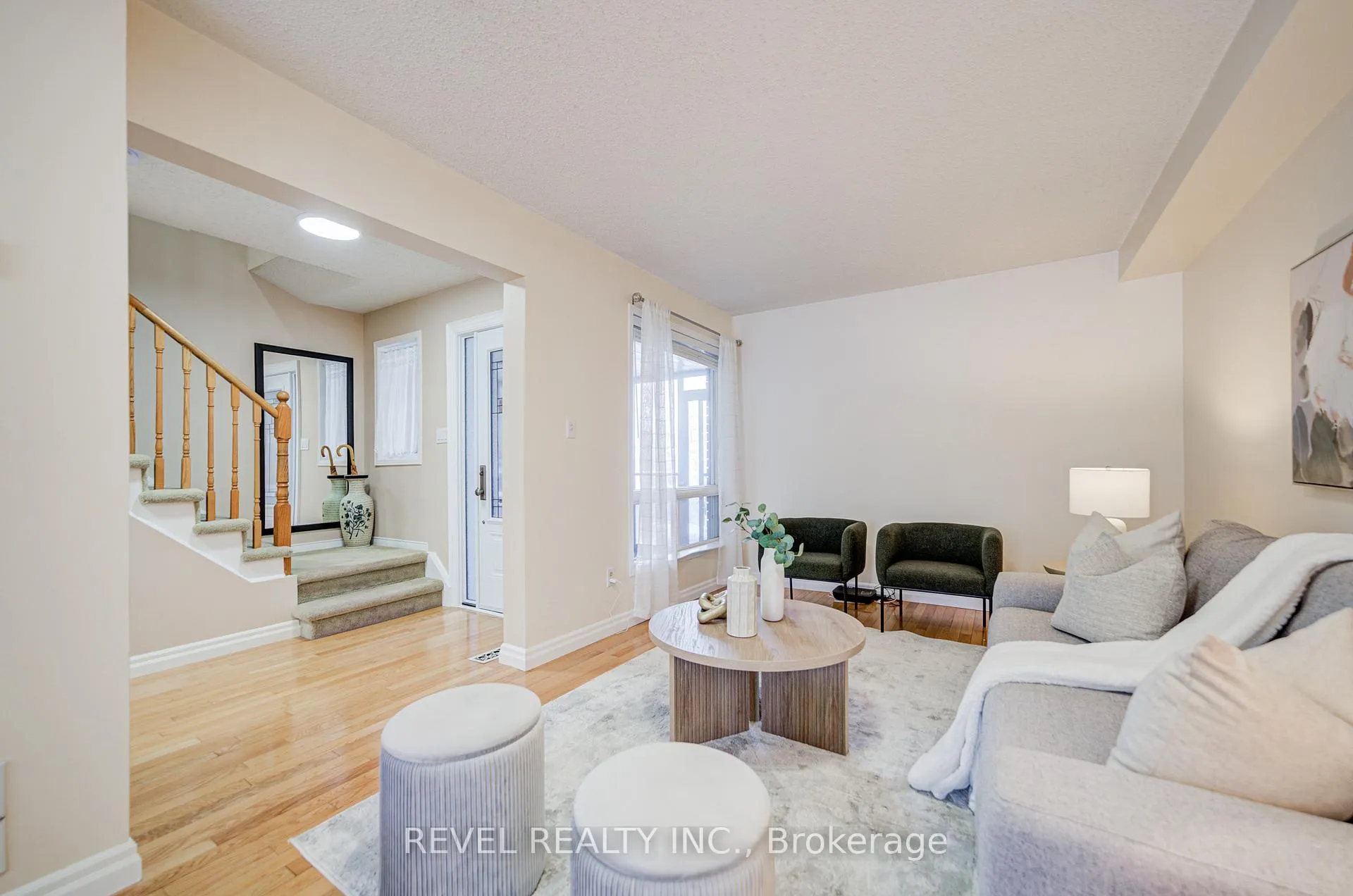 Photo 10 of 2253 Wildwood Crescent, Pickering, Brock Ridge — HOMEH