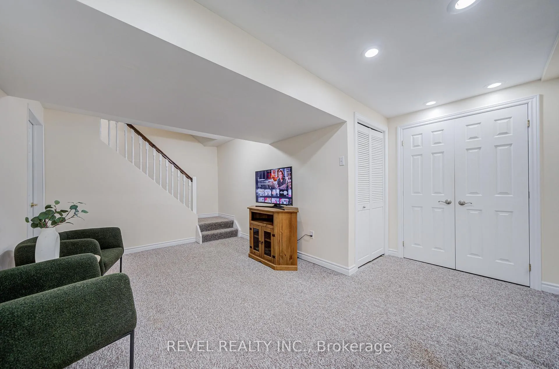 Photo 32 of 2253 Wildwood Crescent, Pickering, Brock Ridge — HOMEH