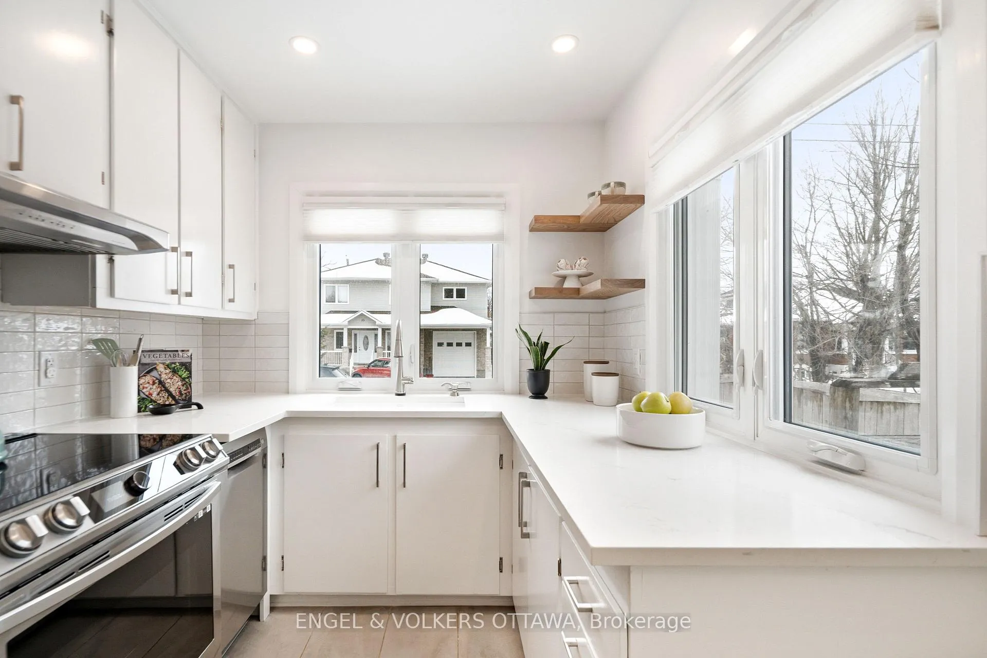 Photo 13 of 42 Anna Avenue, Ottawa, Carlington — HOMEH