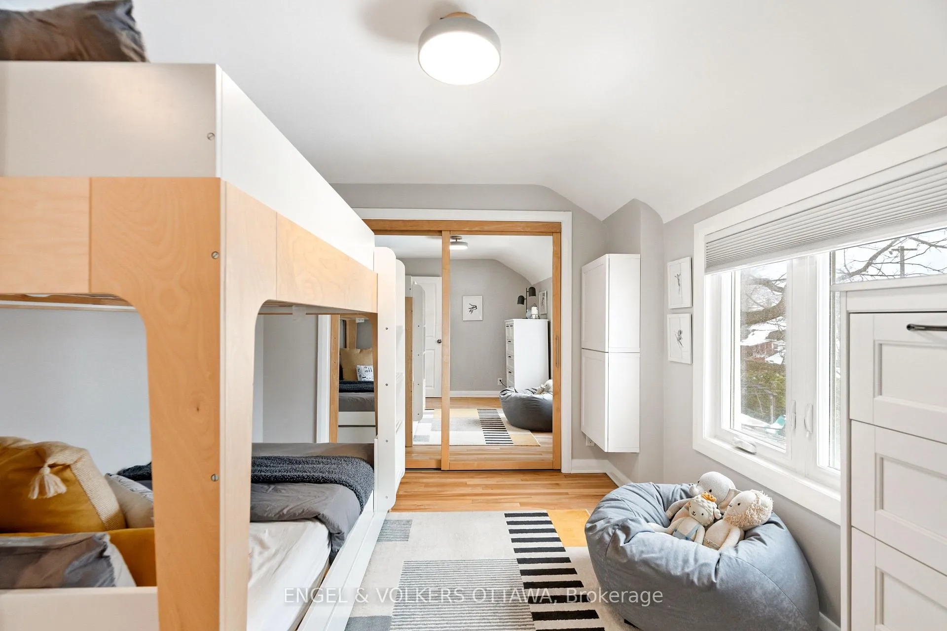 Photo 22 of 42 Anna Avenue, Ottawa, Carlington — HOMEH