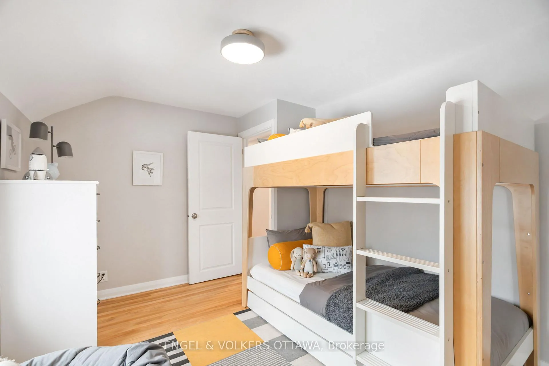 Photo 23 of 42 Anna Avenue, Ottawa, Carlington — HOMEH