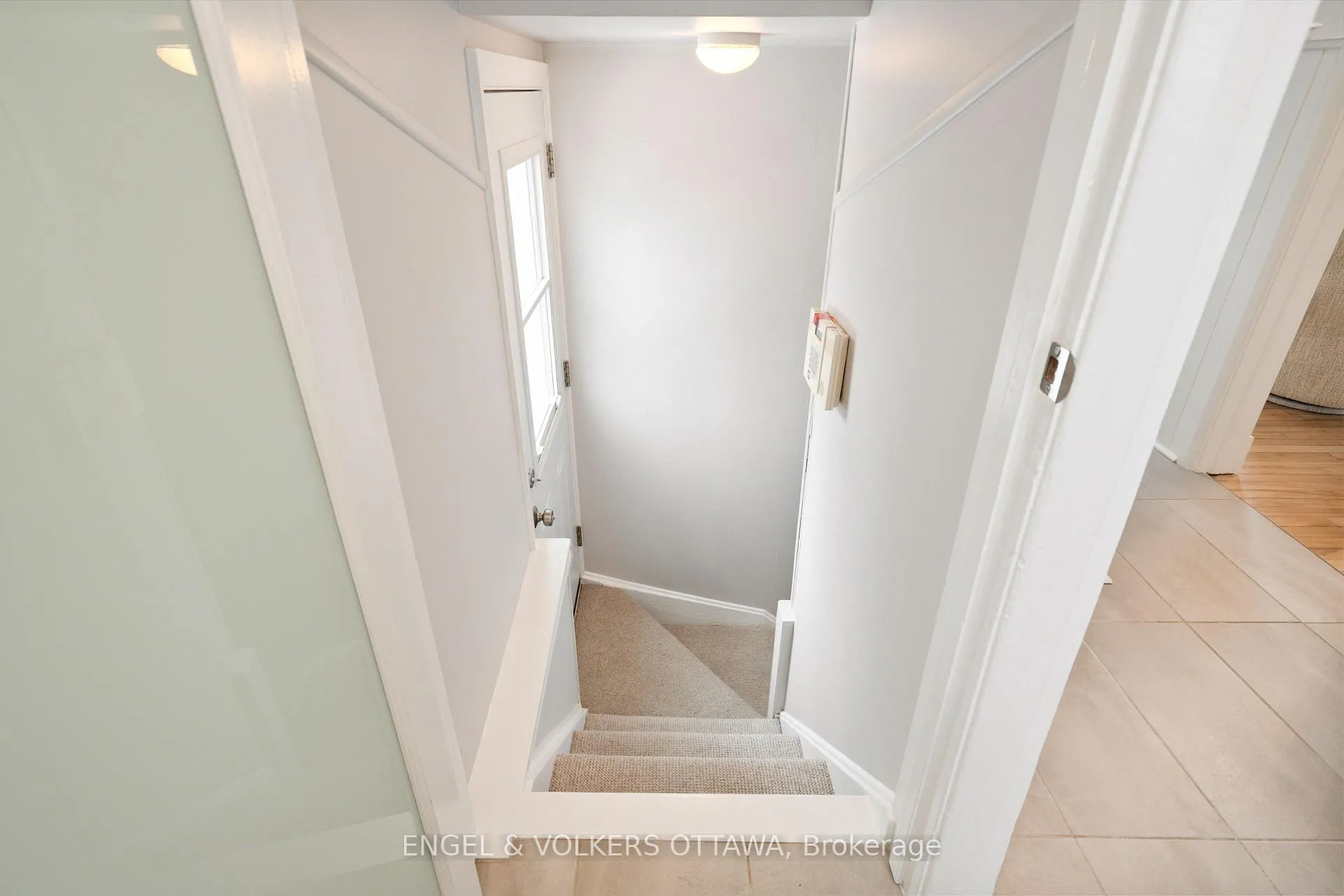 Photo 30 of 42 Anna Avenue, Ottawa, Carlington — HOMEH