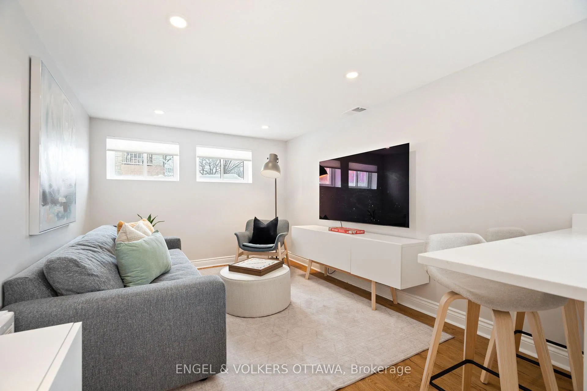 Photo 34 of 42 Anna Avenue, Ottawa, Carlington — HOMEH