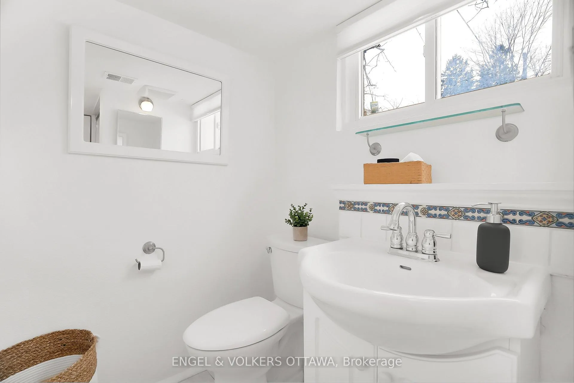 Photo 40 of 42 Anna Avenue, Ottawa, Carlington — HOMEH