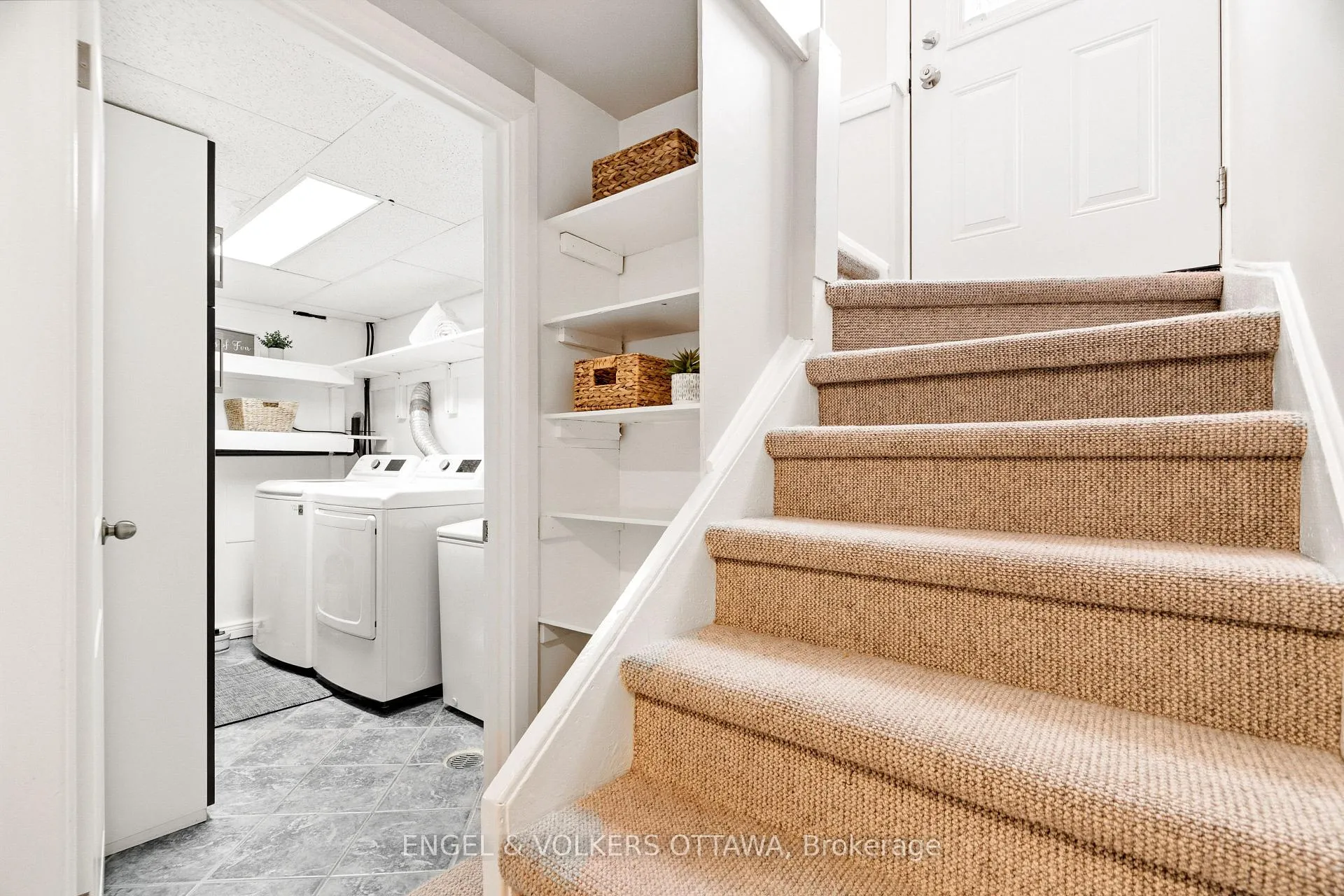 Photo 43 of 42 Anna Avenue, Ottawa, Carlington — HOMEH