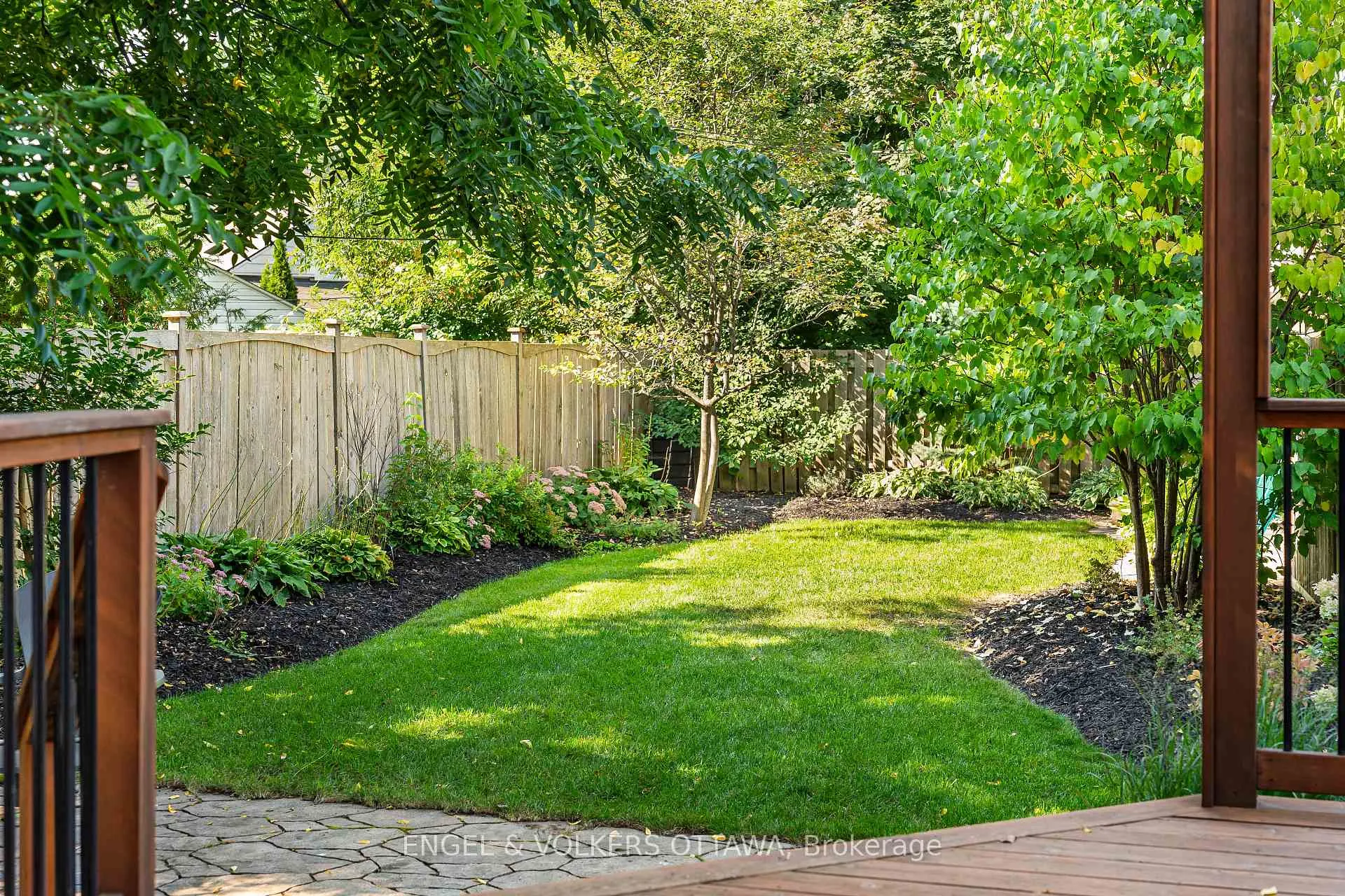 Photo 46 of 42 Anna Avenue, Ottawa, Carlington — HOMEH
