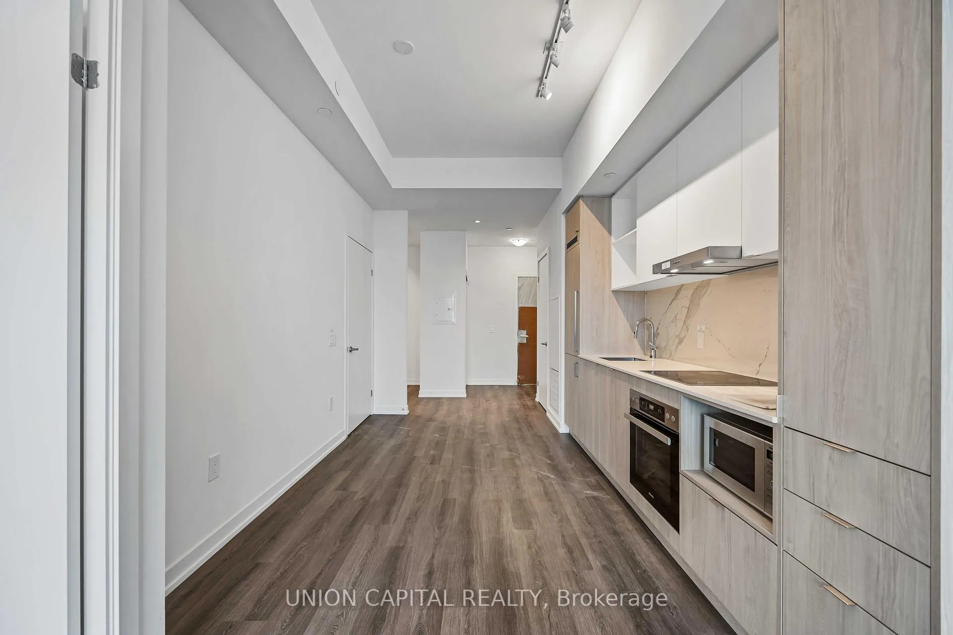 Photo 3 of Unit 5901, 138 Downes Street, Toronto, Waterfront Communities — HOMEH