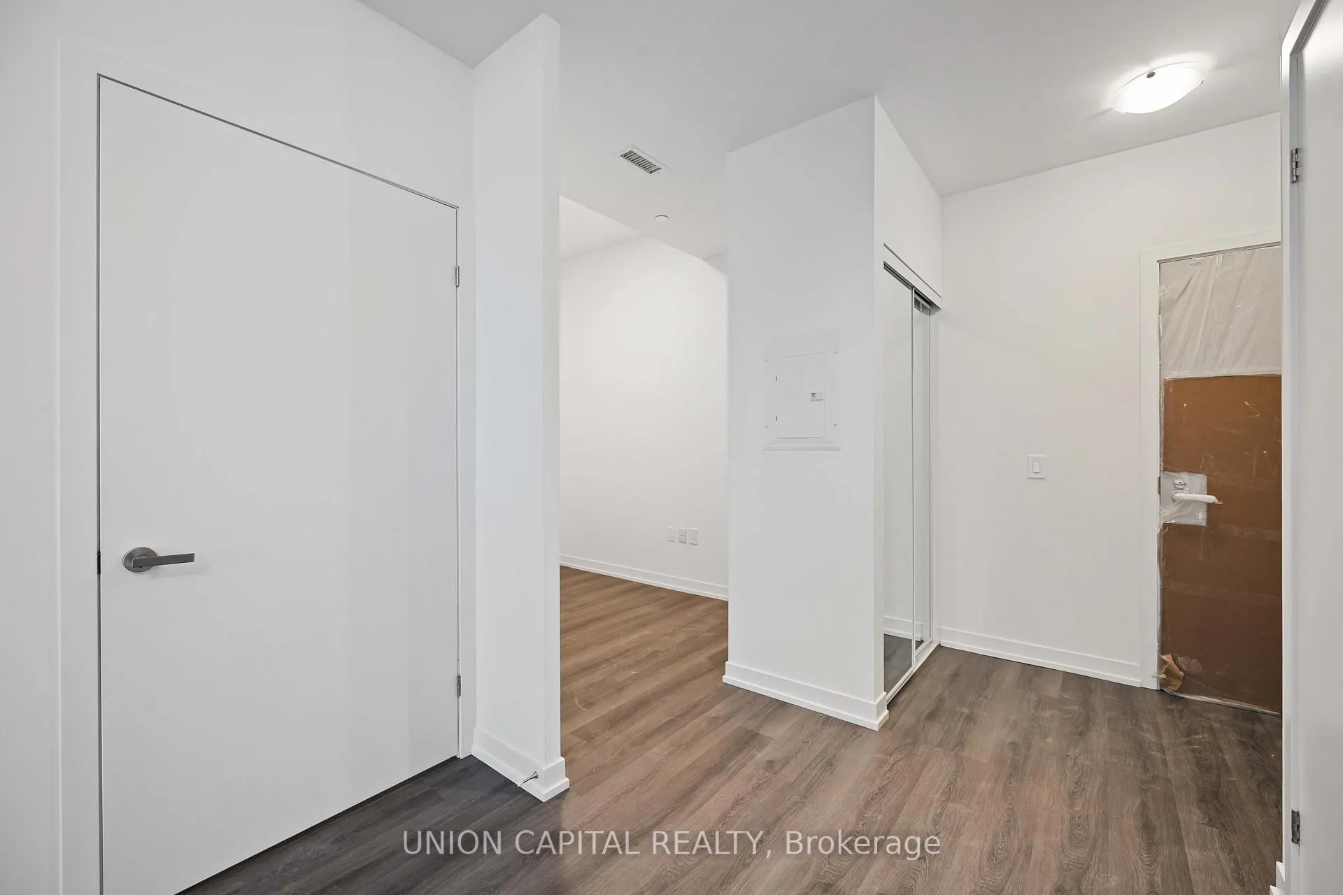 Photo 15 of Unit 5901, 138 Downes Street, Toronto, Waterfront Communities — HOMEH