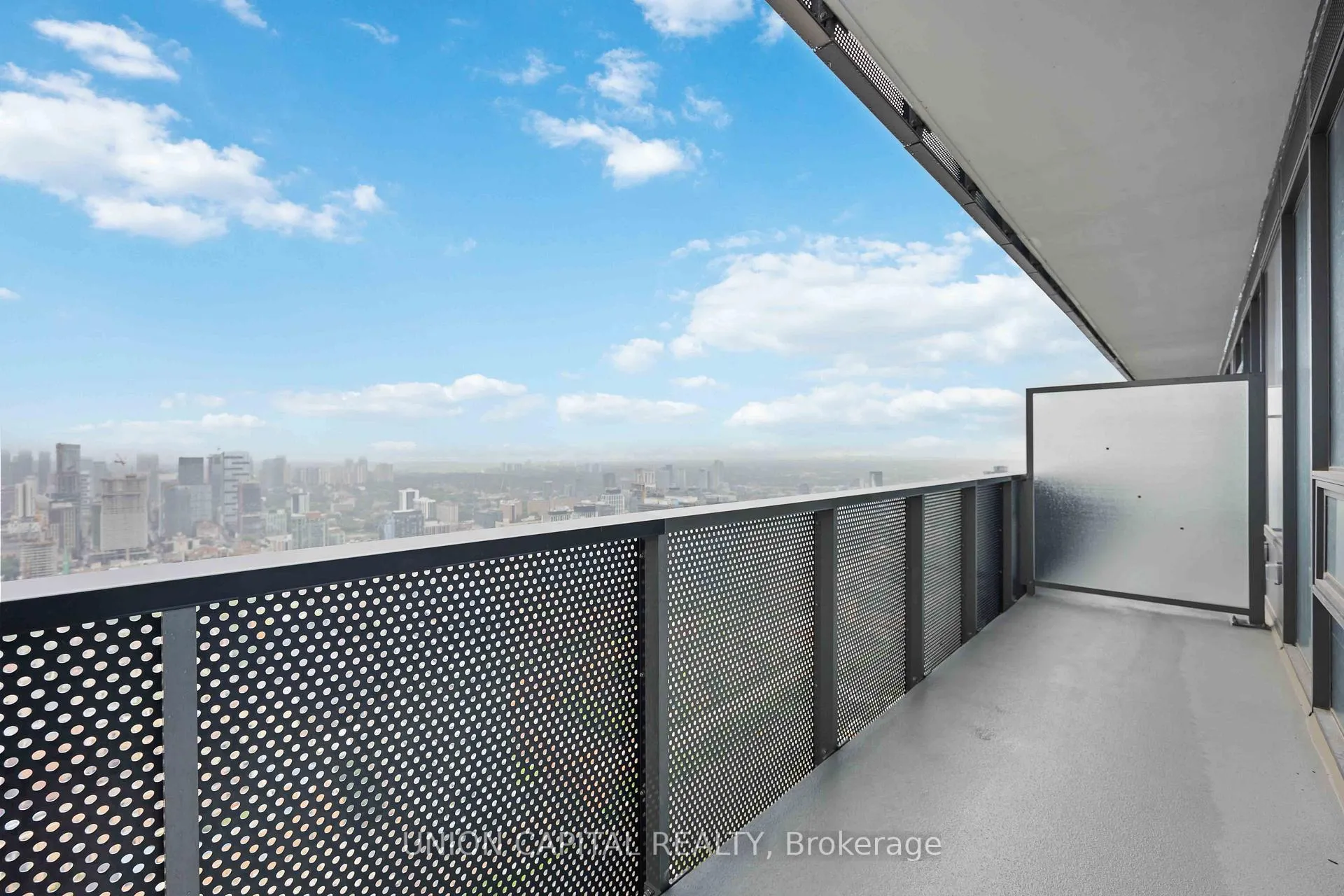 Photo 19 of Unit 5901, 138 Downes Street, Toronto, Waterfront Communities — HOMEH