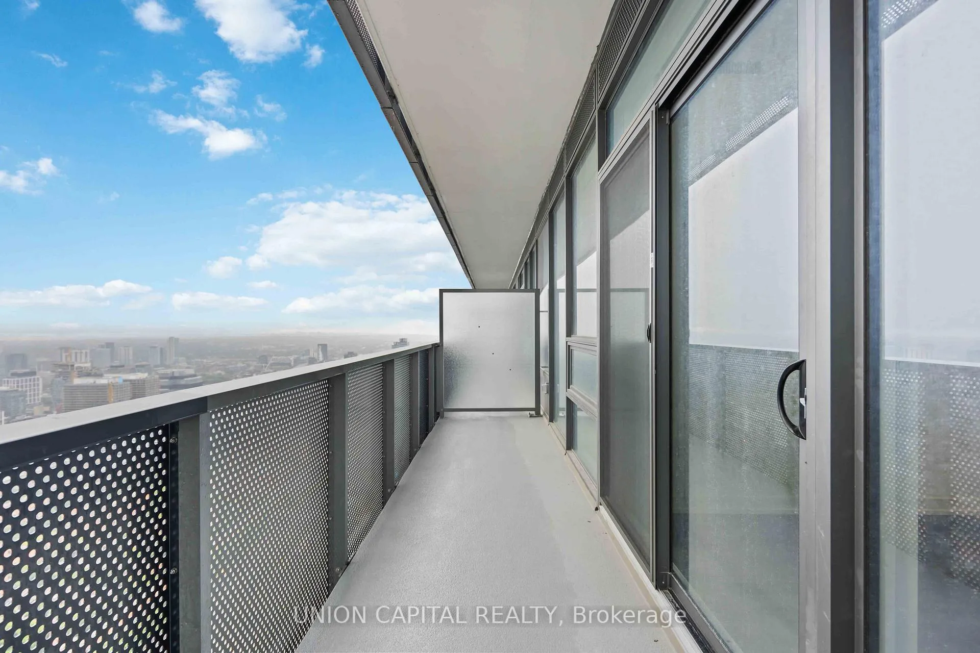 Photo 20 of Unit 5901, 138 Downes Street, Toronto, Waterfront Communities — HOMEH