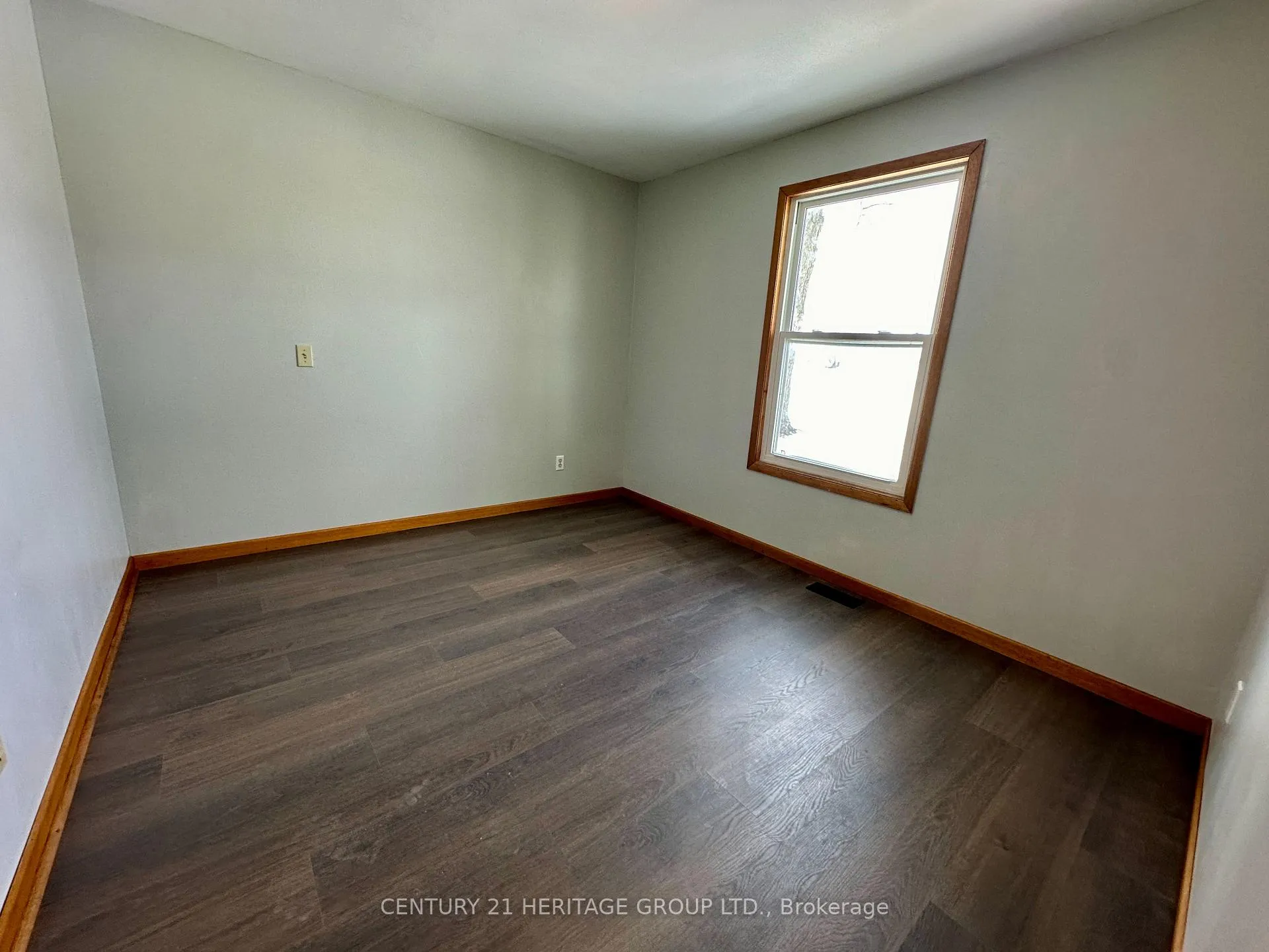 Photo 12 of Unit 1, 1871 Gilford Road, Innisfil, Rural Innisfil — HOMEH