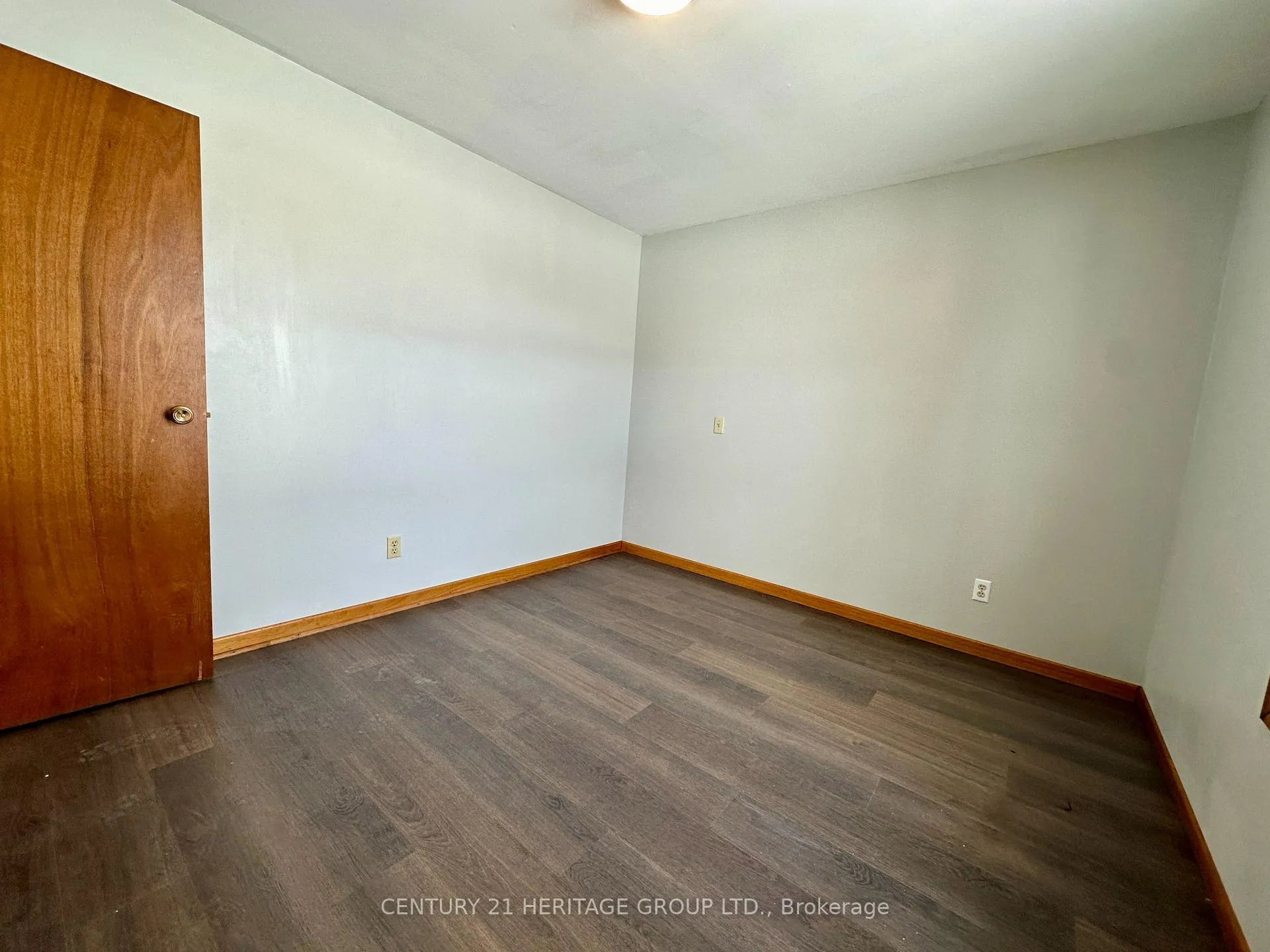 Photo 13 of Unit 1, 1871 Gilford Road, Innisfil, Rural Innisfil — HOMEH