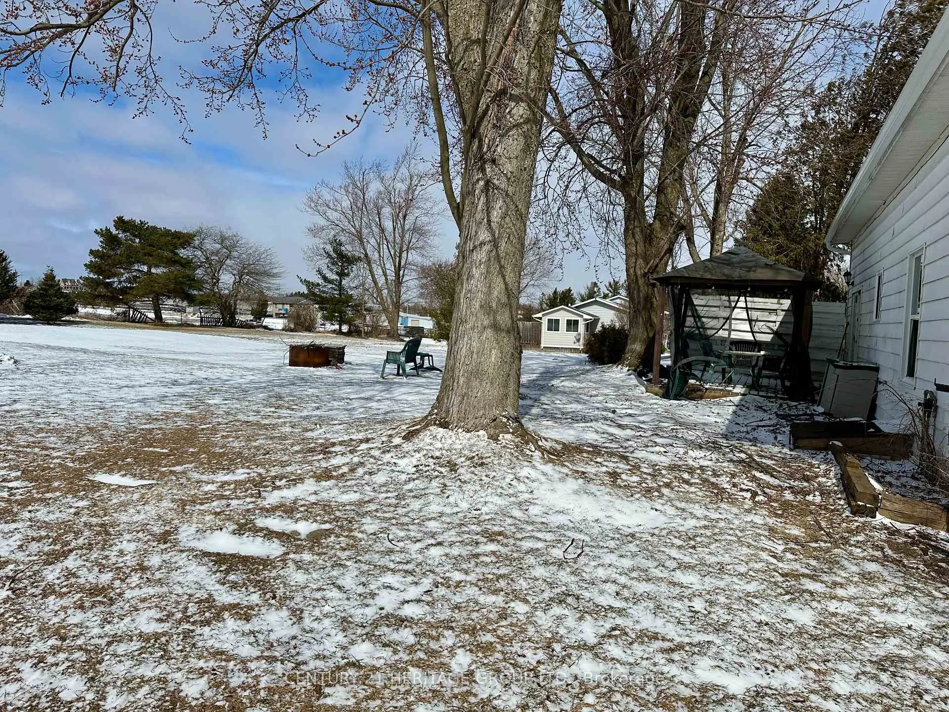 Photo 20 of Unit 1, 1871 Gilford Road, Innisfil, Rural Innisfil — HOMEH