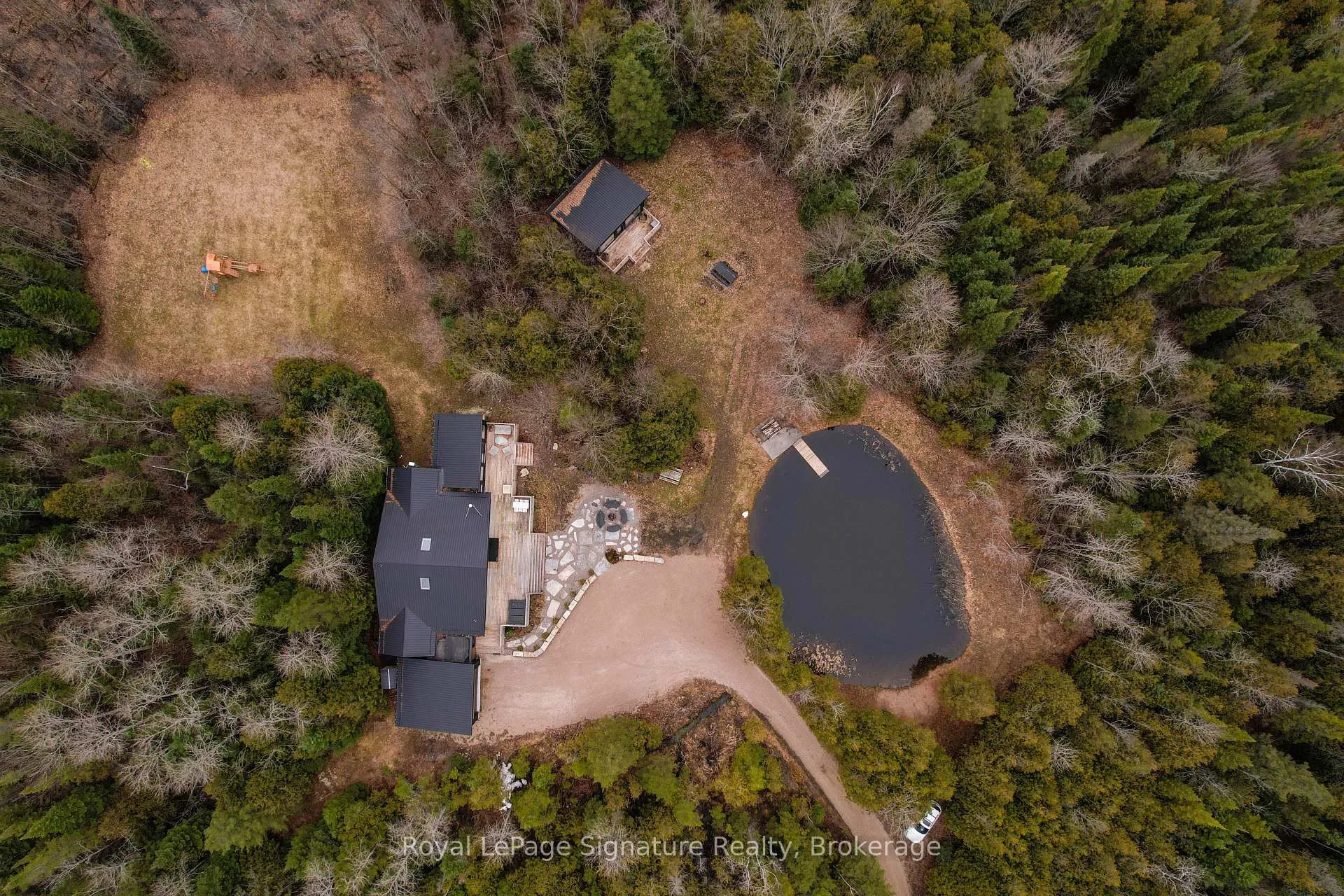 Photo 35 of 415040 10TH Line, Blue Mountains — HOMEH