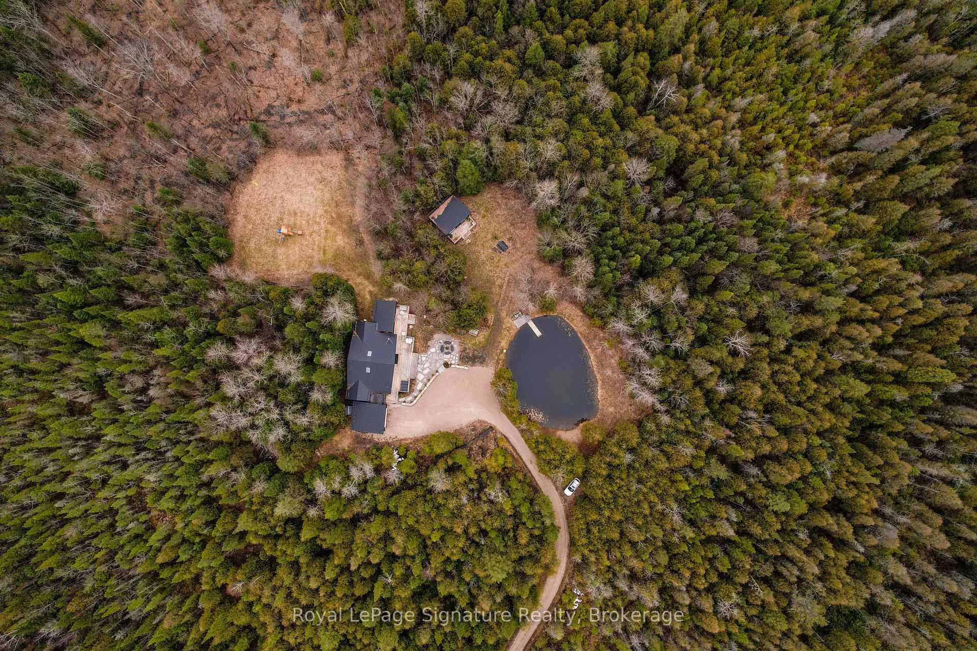 Photo 36 of 415040 10TH Line, Blue Mountains — HOMEH