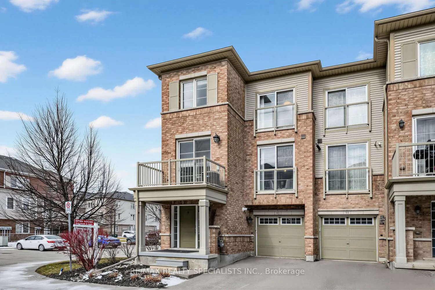 Photo 4 of Unit 92, 165 Hampshire Way, Milton, Dempsey — HOMEH