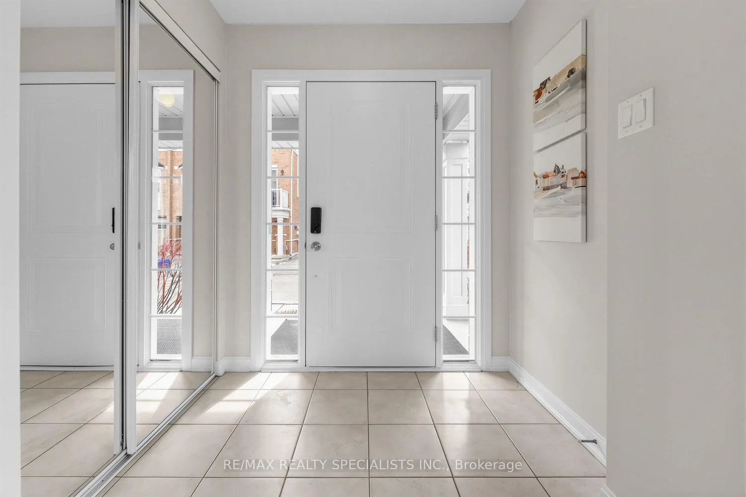 Photo 6 of Unit 92, 165 Hampshire Way, Milton, Dempsey — HOMEH